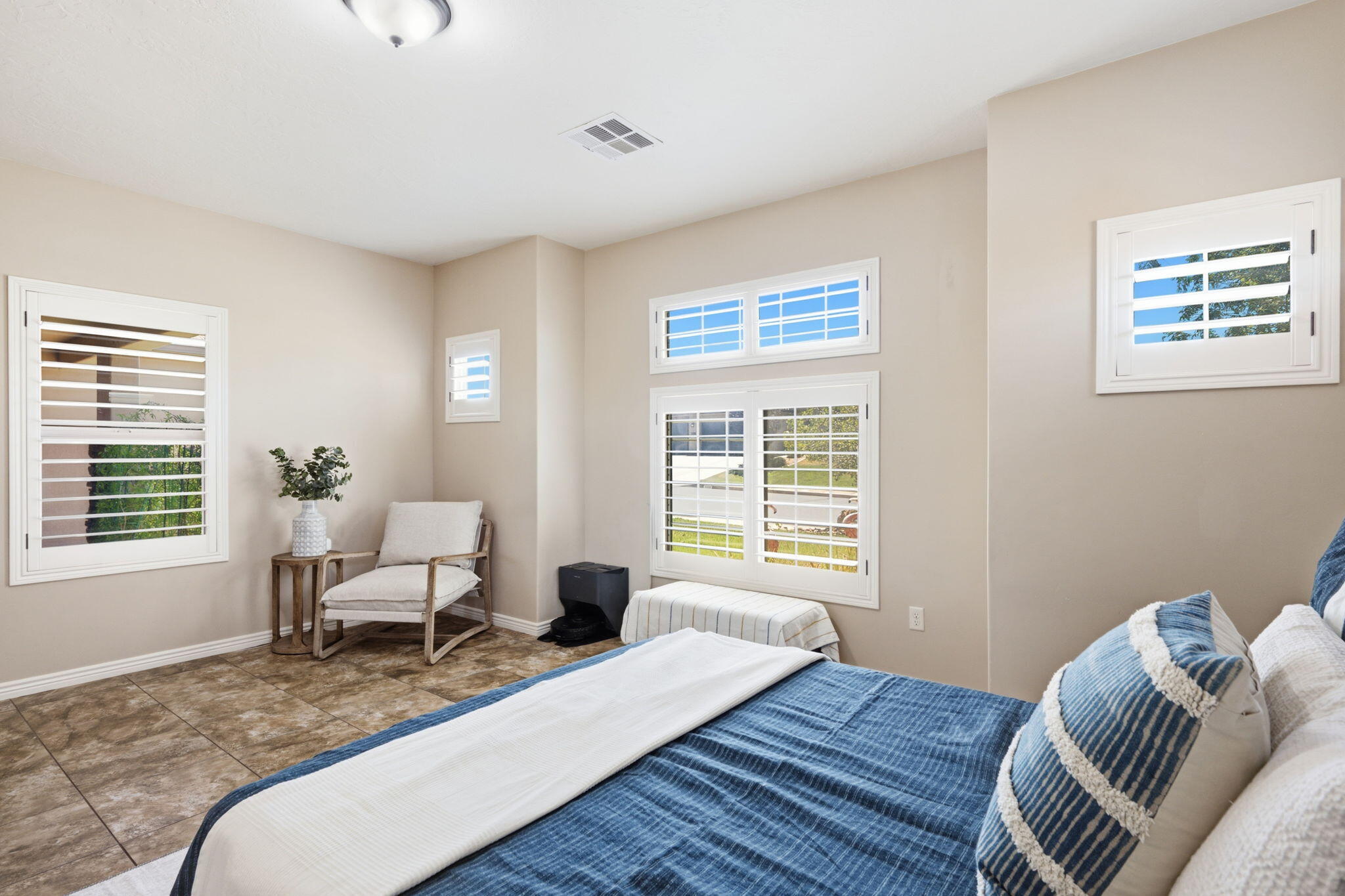 MULBERRY ESTATES - Residential
