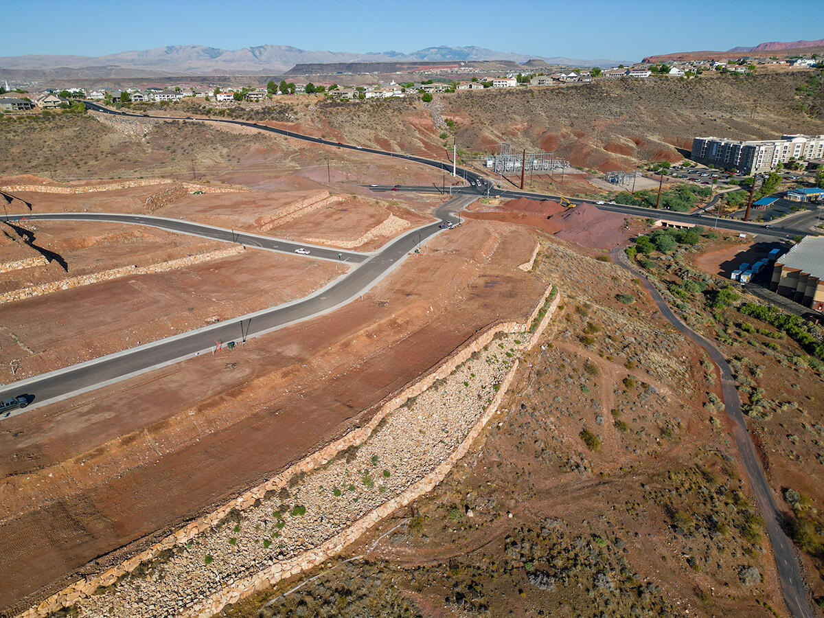 KNETTAS KNOLL SUB - Land