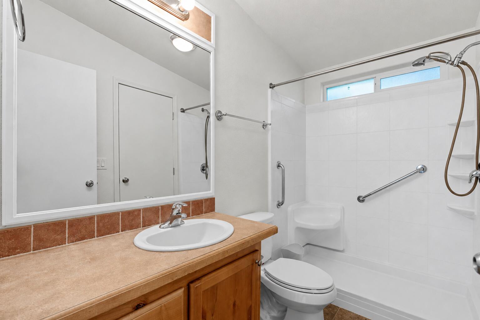 KINGS ROW ESTATES - Residential