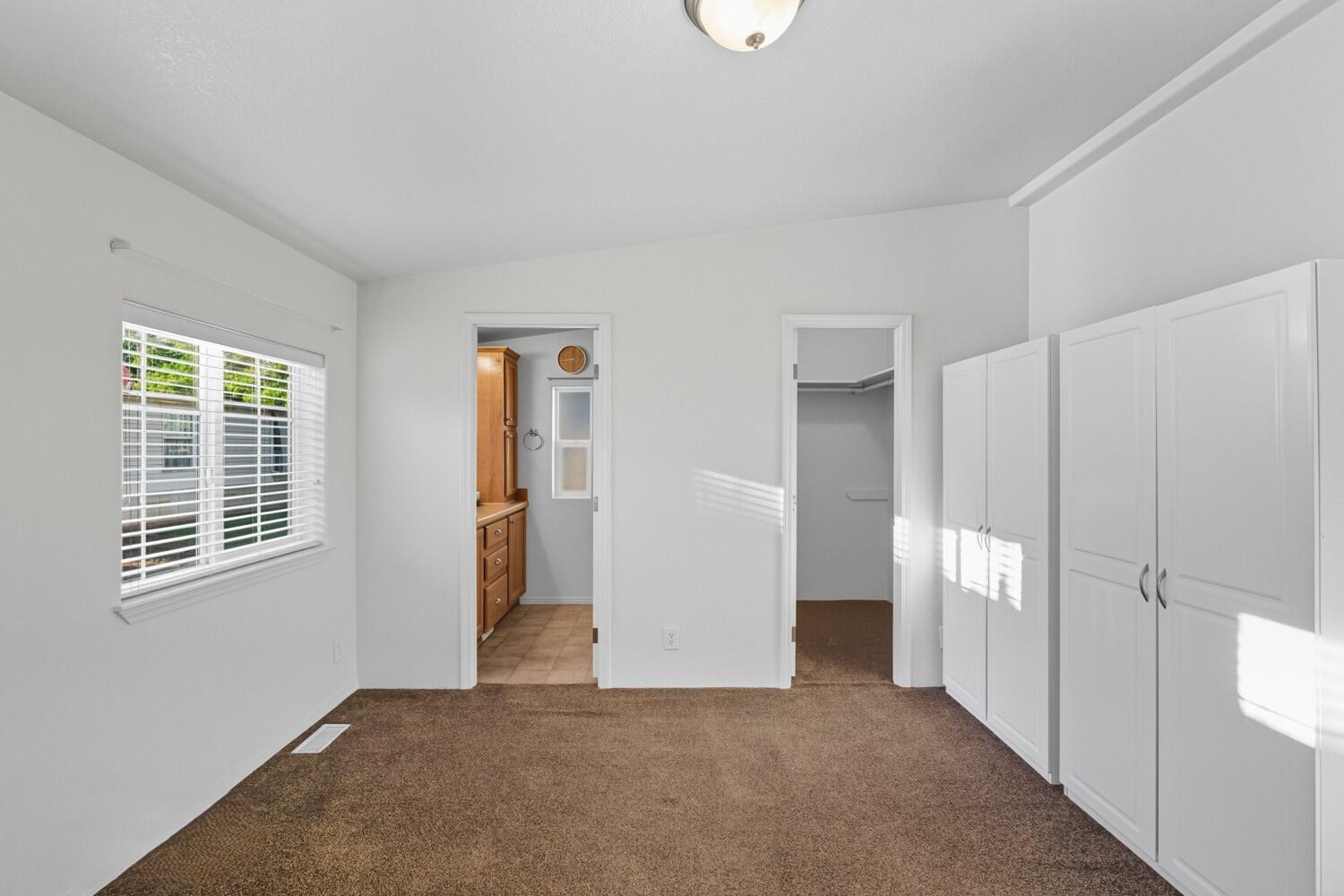 KINGS ROW ESTATES - Residential