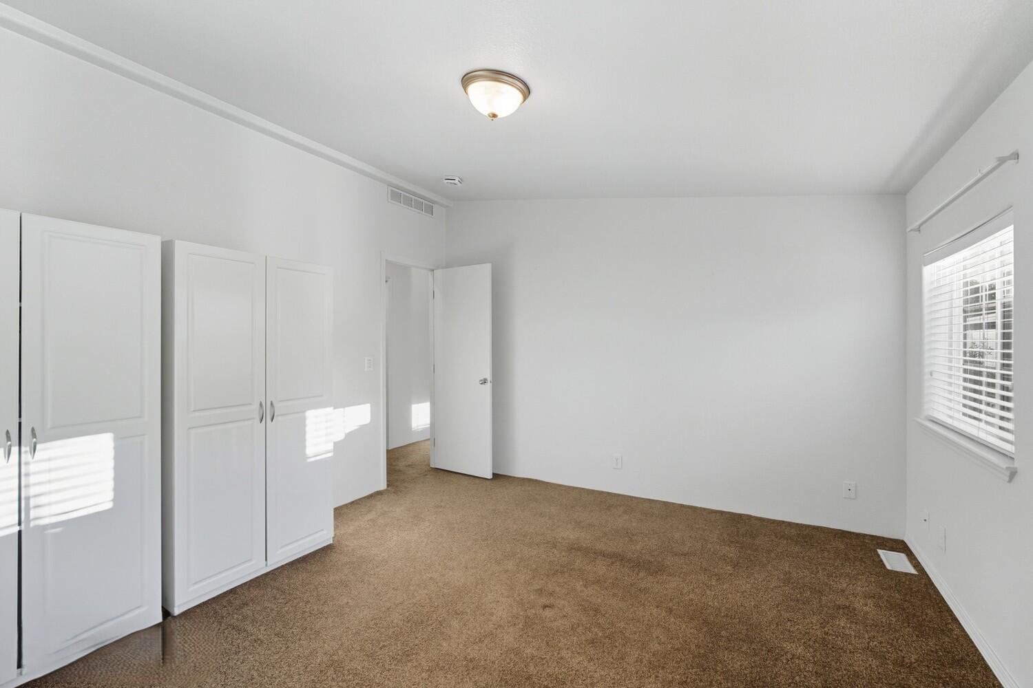 KINGS ROW ESTATES - Residential