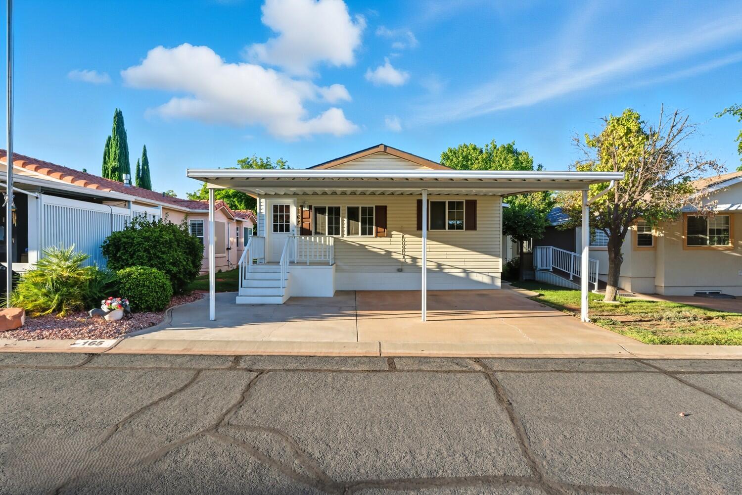 KINGS ROW ESTATES - Residential