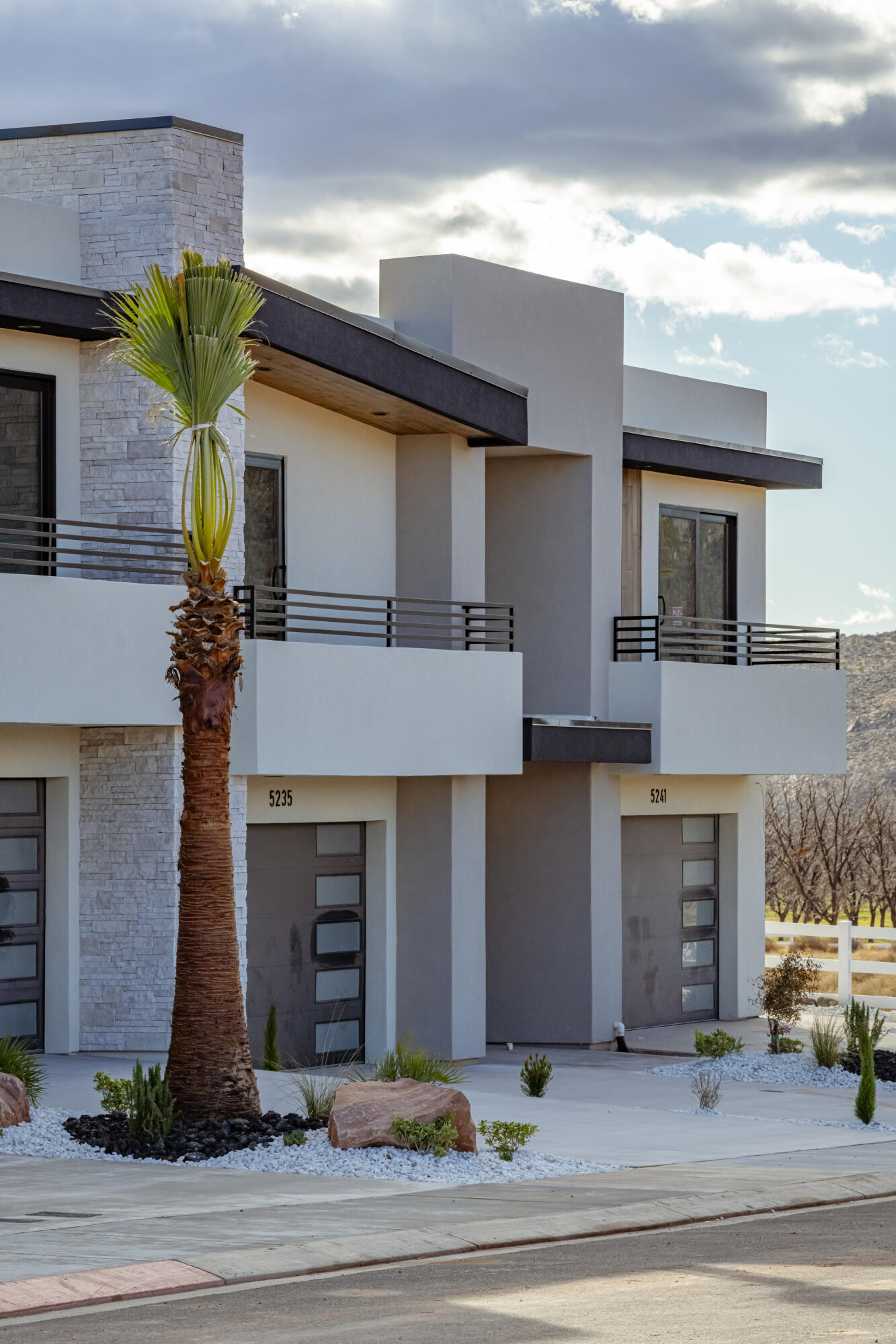 PECAN VALLEY RESORT - Residential Income