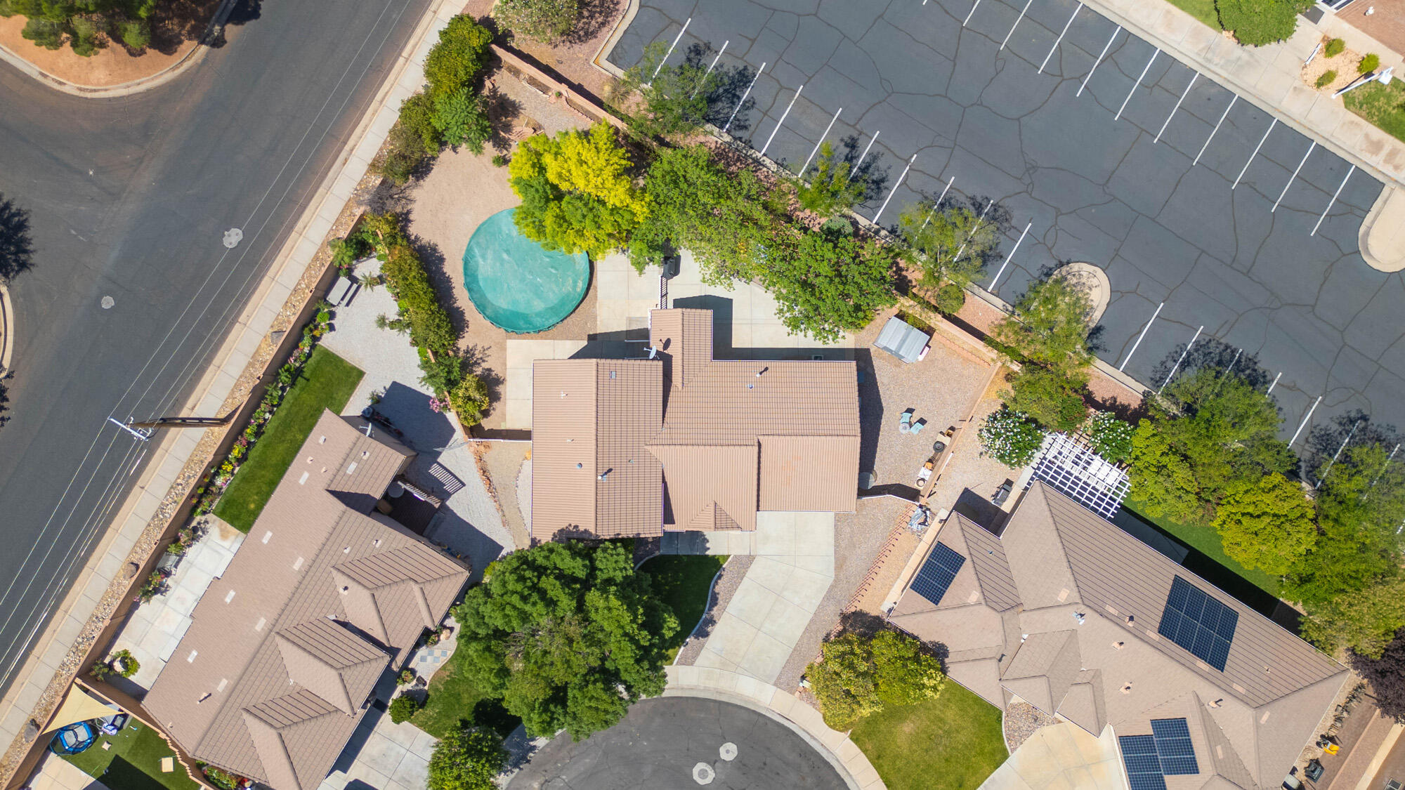 SOUTH POINTE - Residential