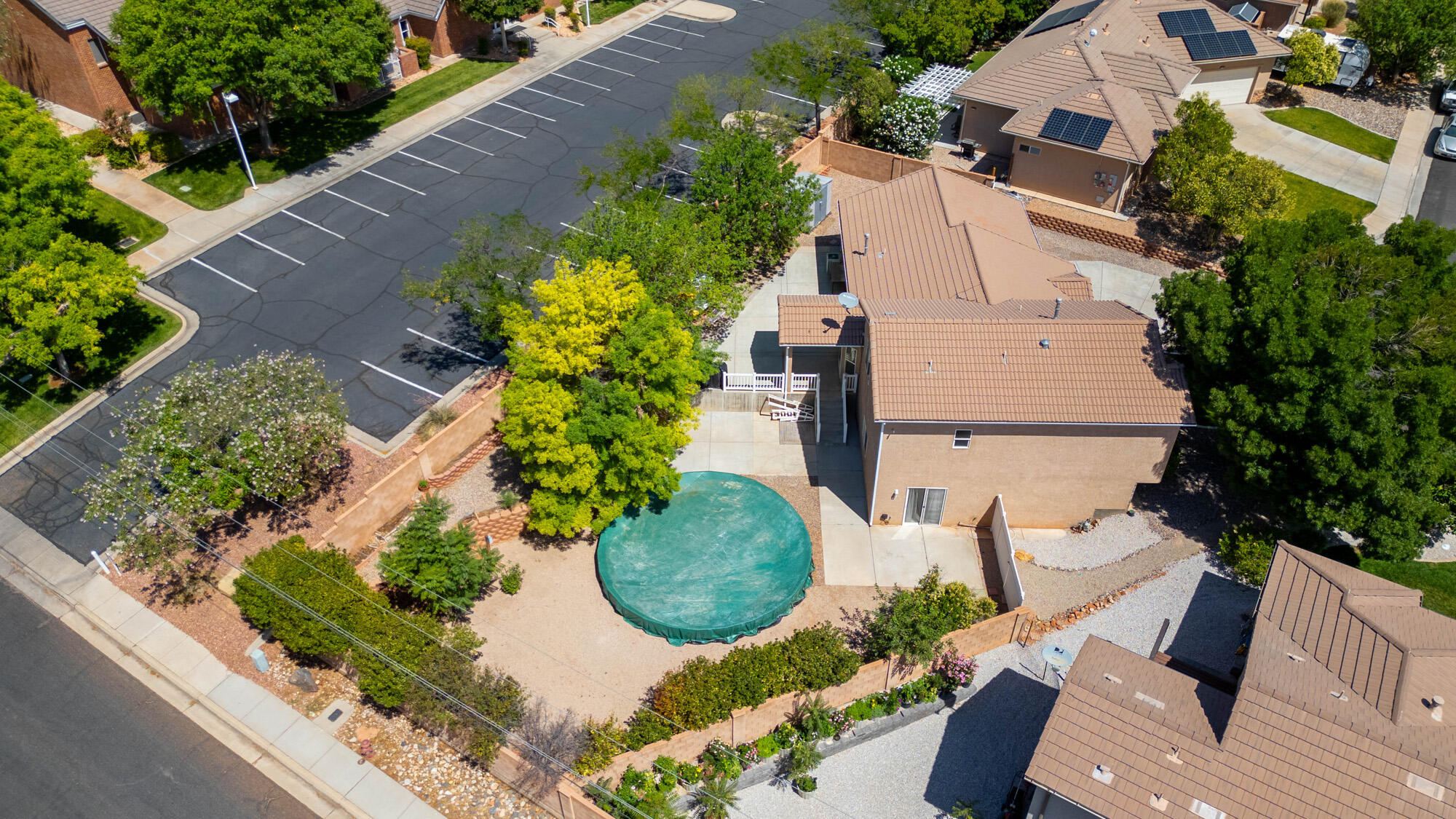 SOUTH POINTE - Residential