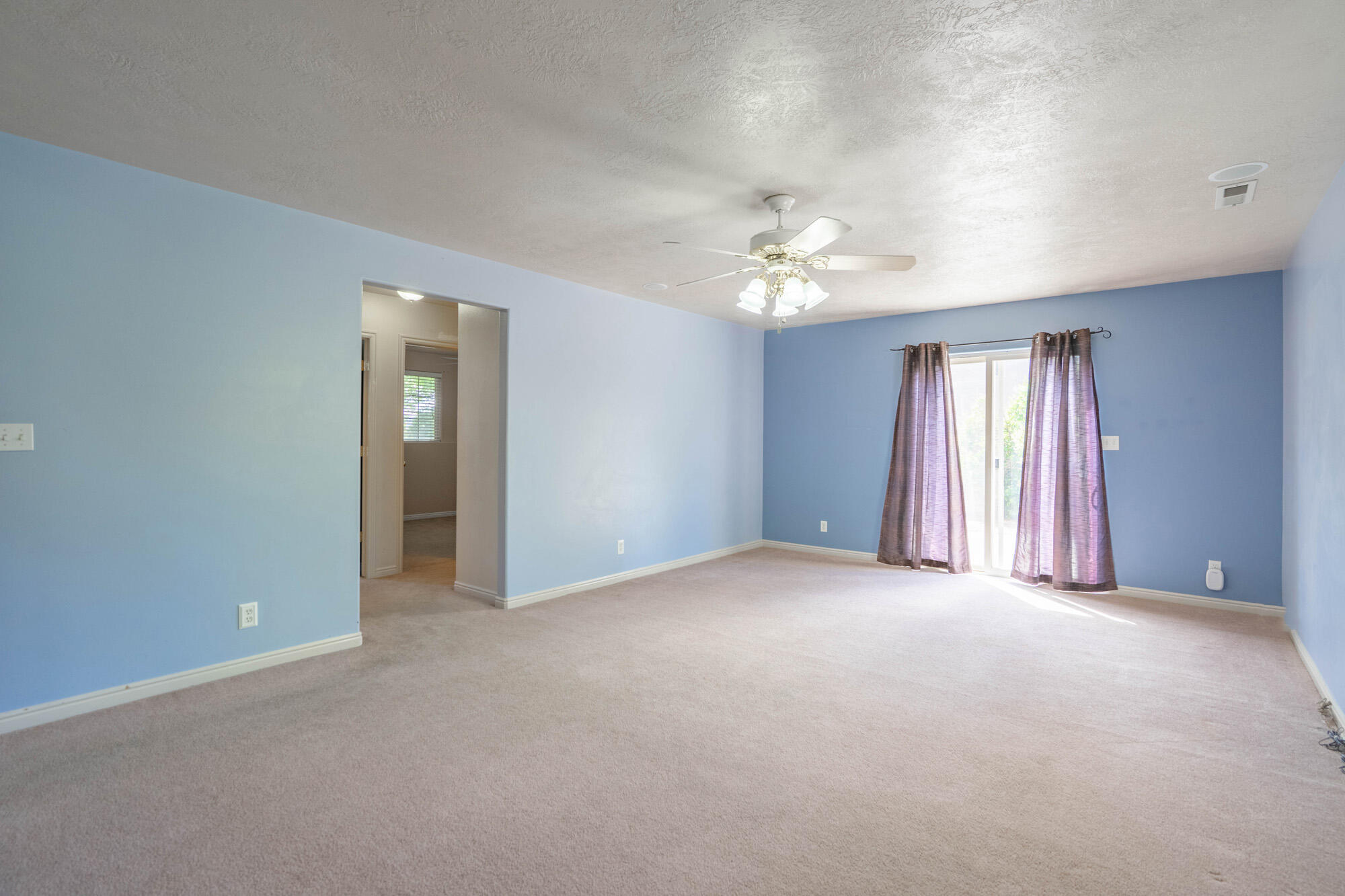 SOUTH POINTE - Residential