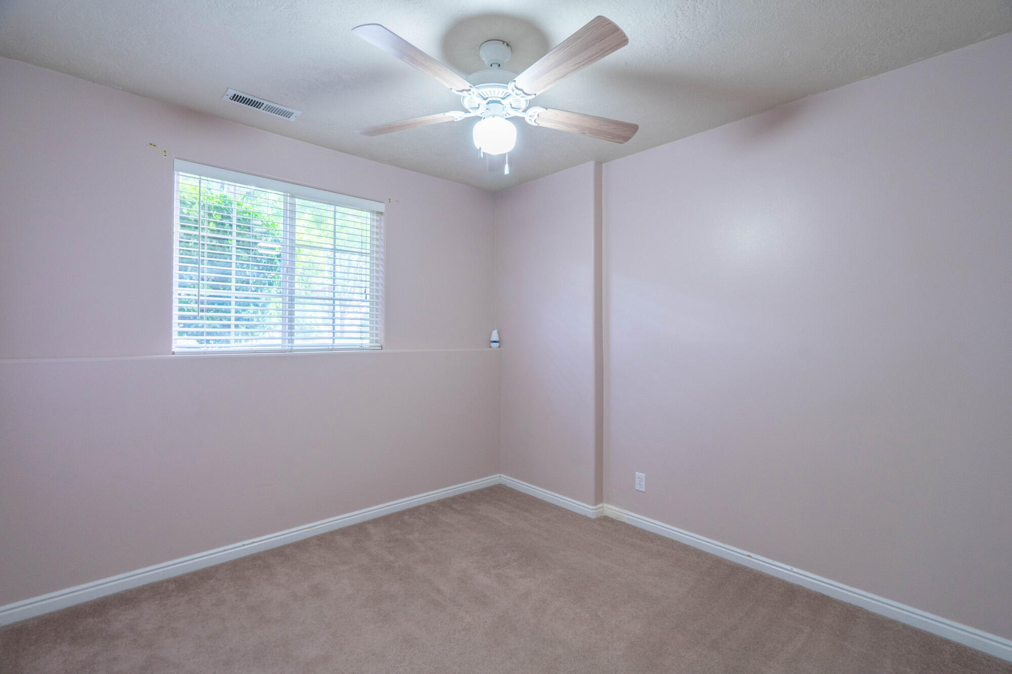 SOUTH POINTE - Residential