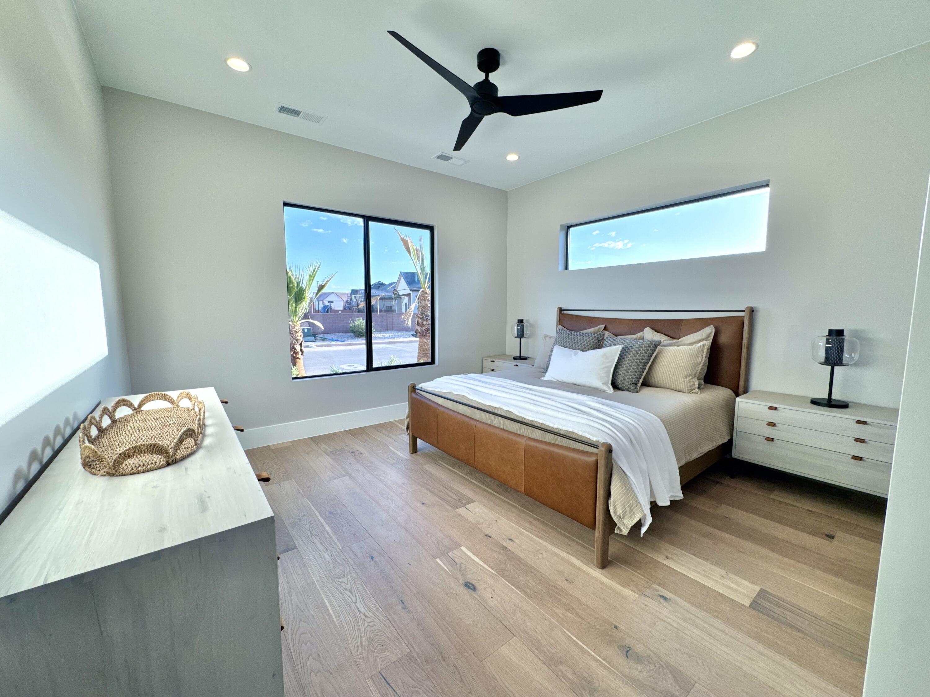 LAKESIDE AT STUCKI FARMS - Residential