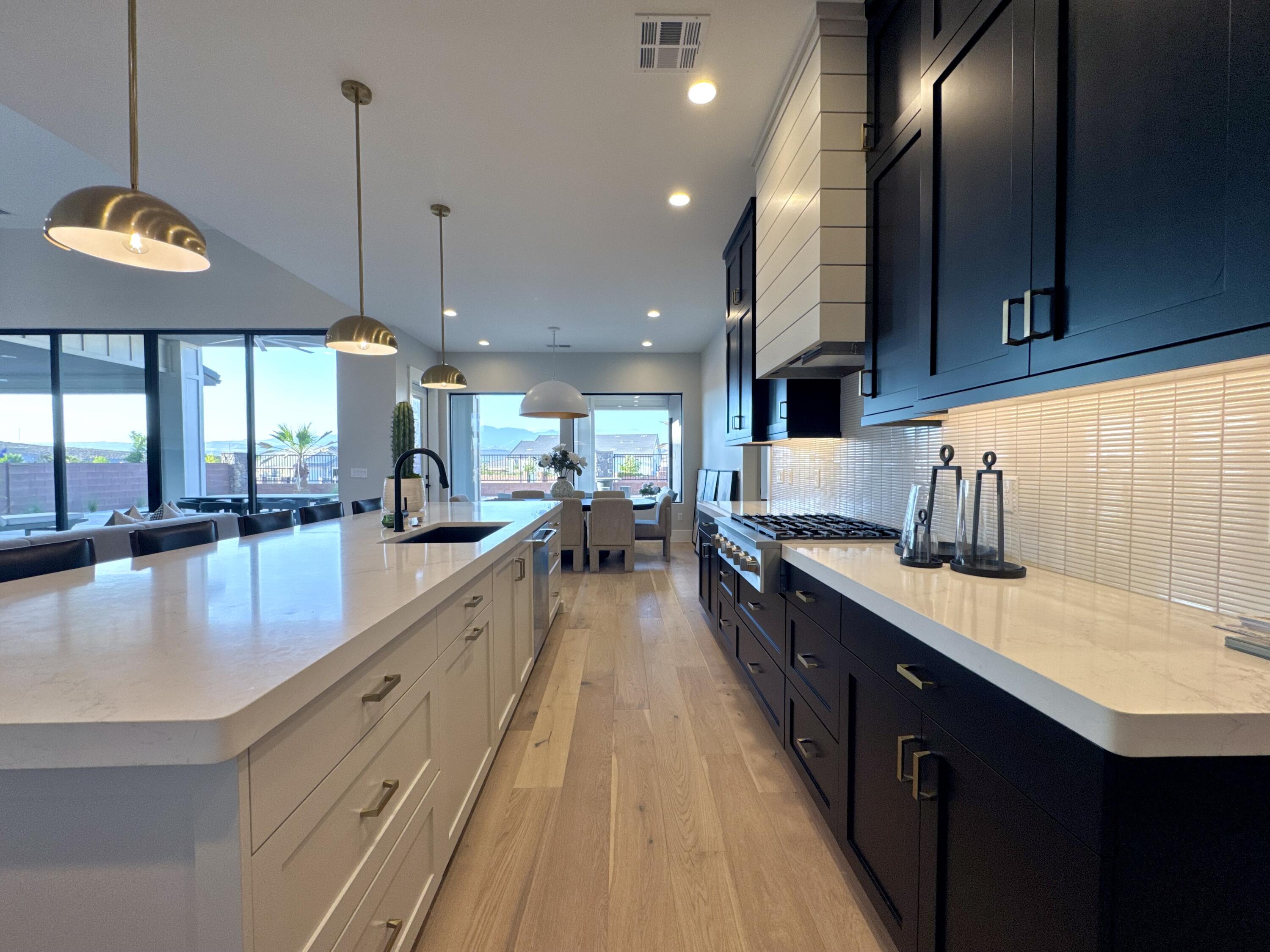 LAKESIDE AT STUCKI FARMS - Residential