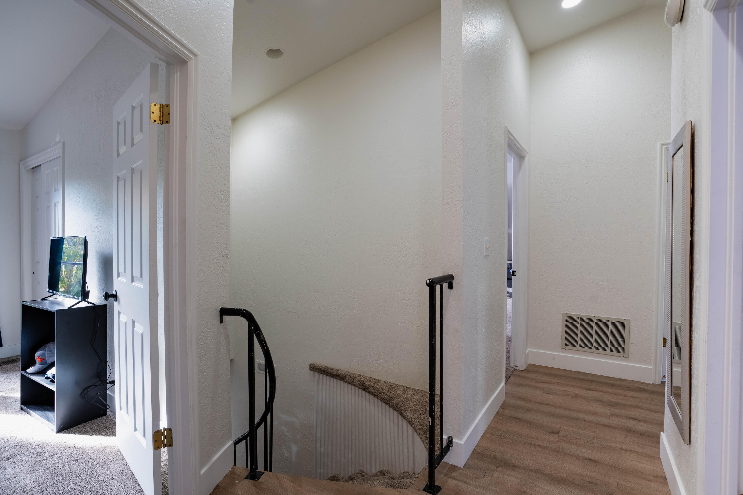 TERRAH DAWN - Residential