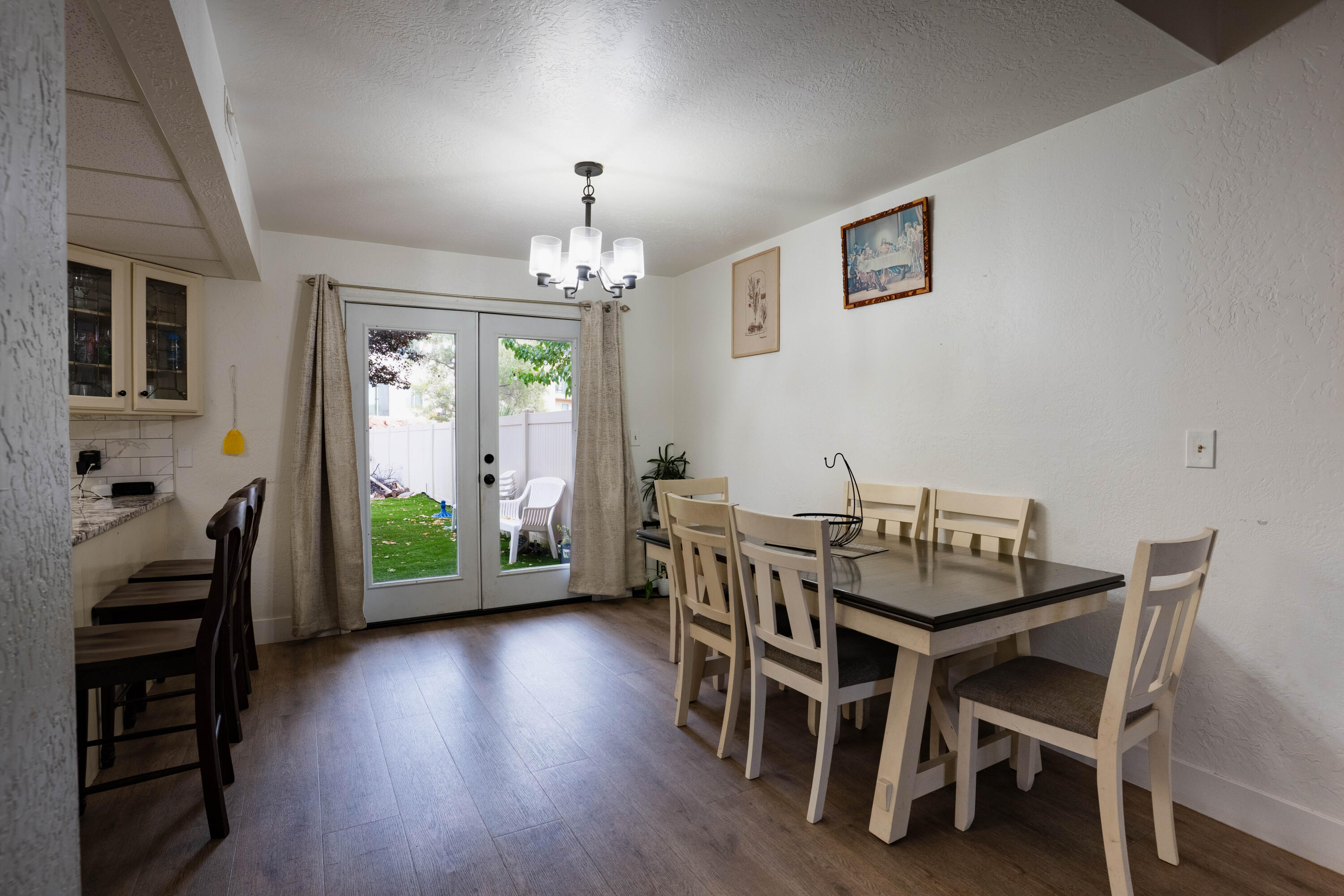 TERRAH DAWN - Residential