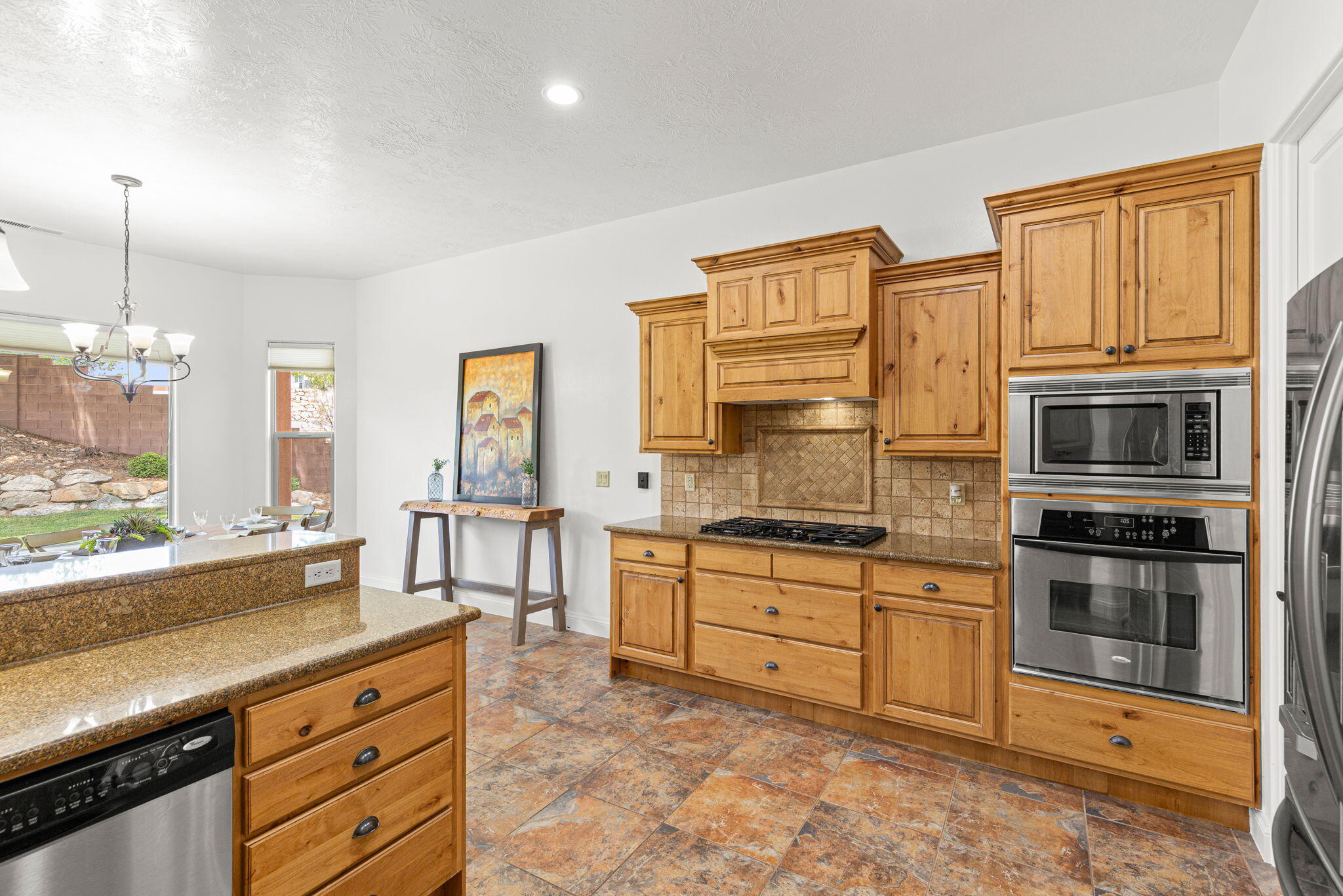 KNOLLS AT LITTLE VALLEY - Residential
