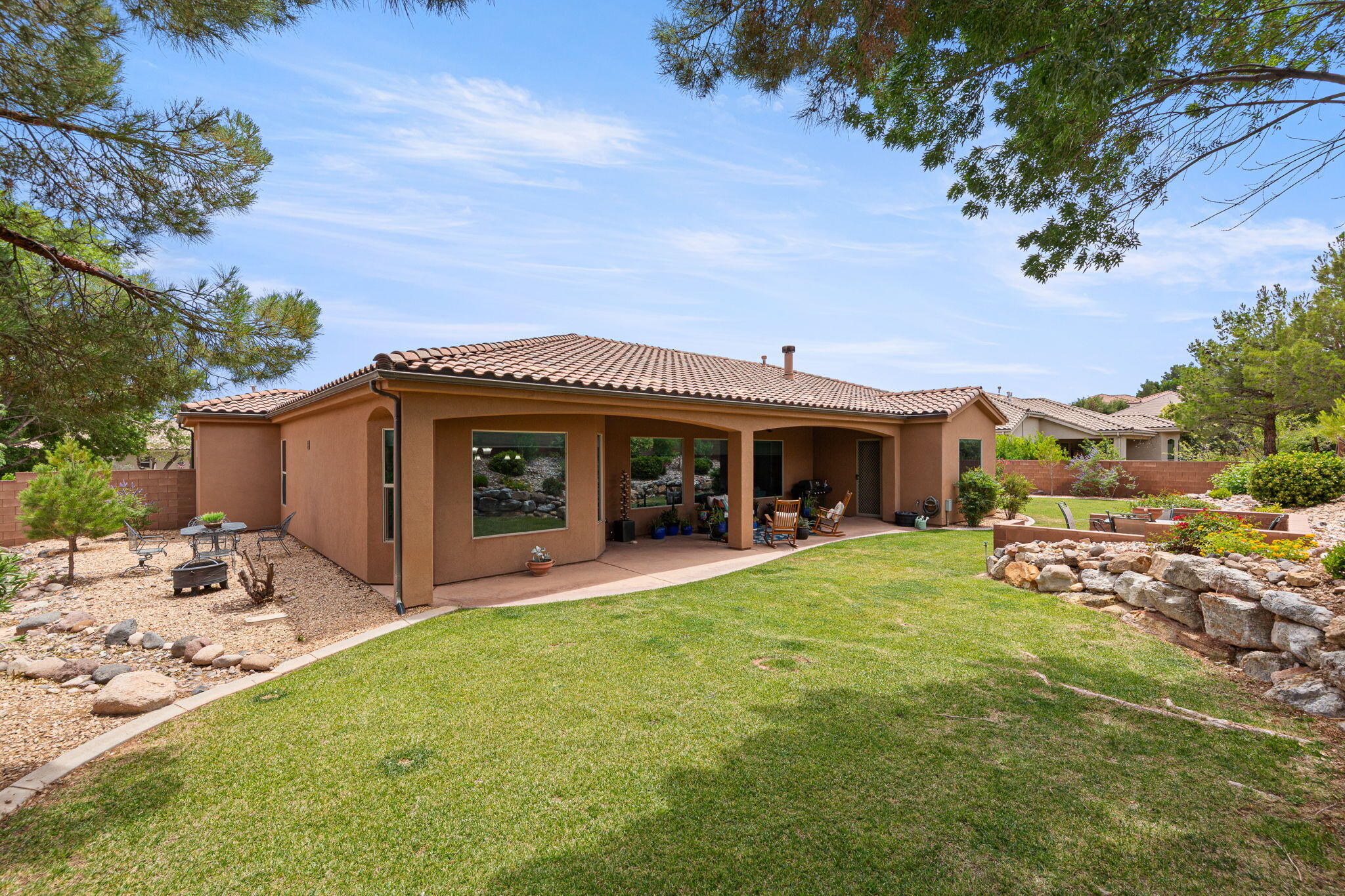 KNOLLS AT LITTLE VALLEY - Residential