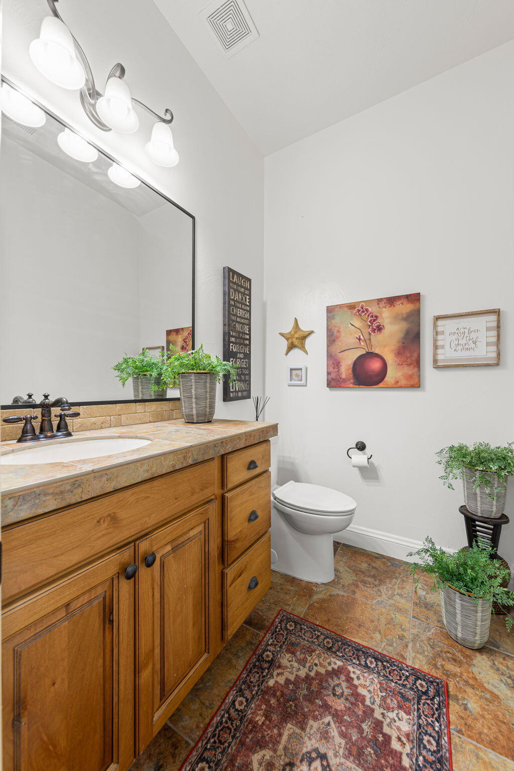 KNOLLS AT LITTLE VALLEY - Residential