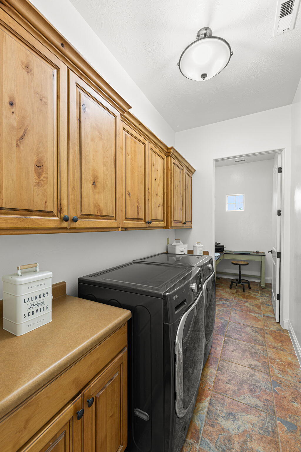 KNOLLS AT LITTLE VALLEY - Residential