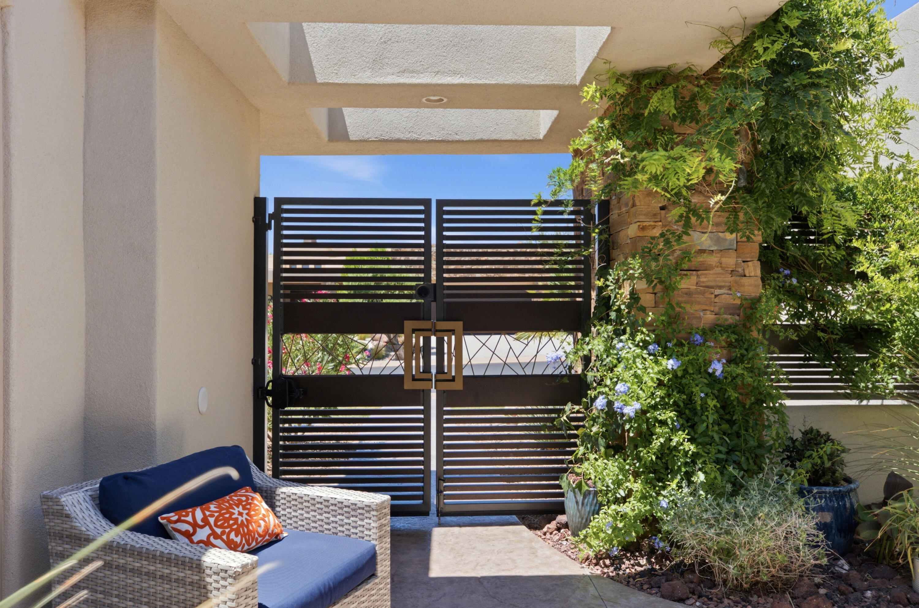LEDGES OF SG ST GEORGE - Residential