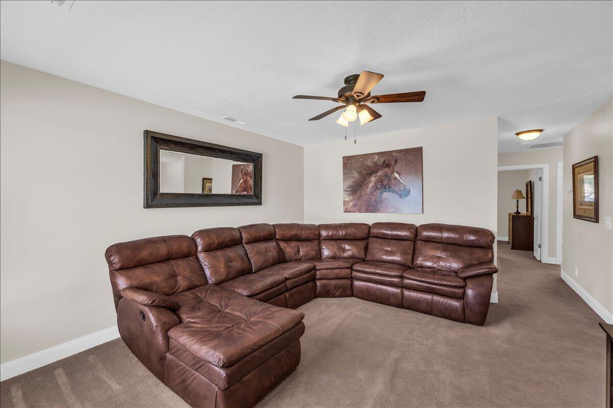 SANDTOWN PARK TOWNHOMES - Residential