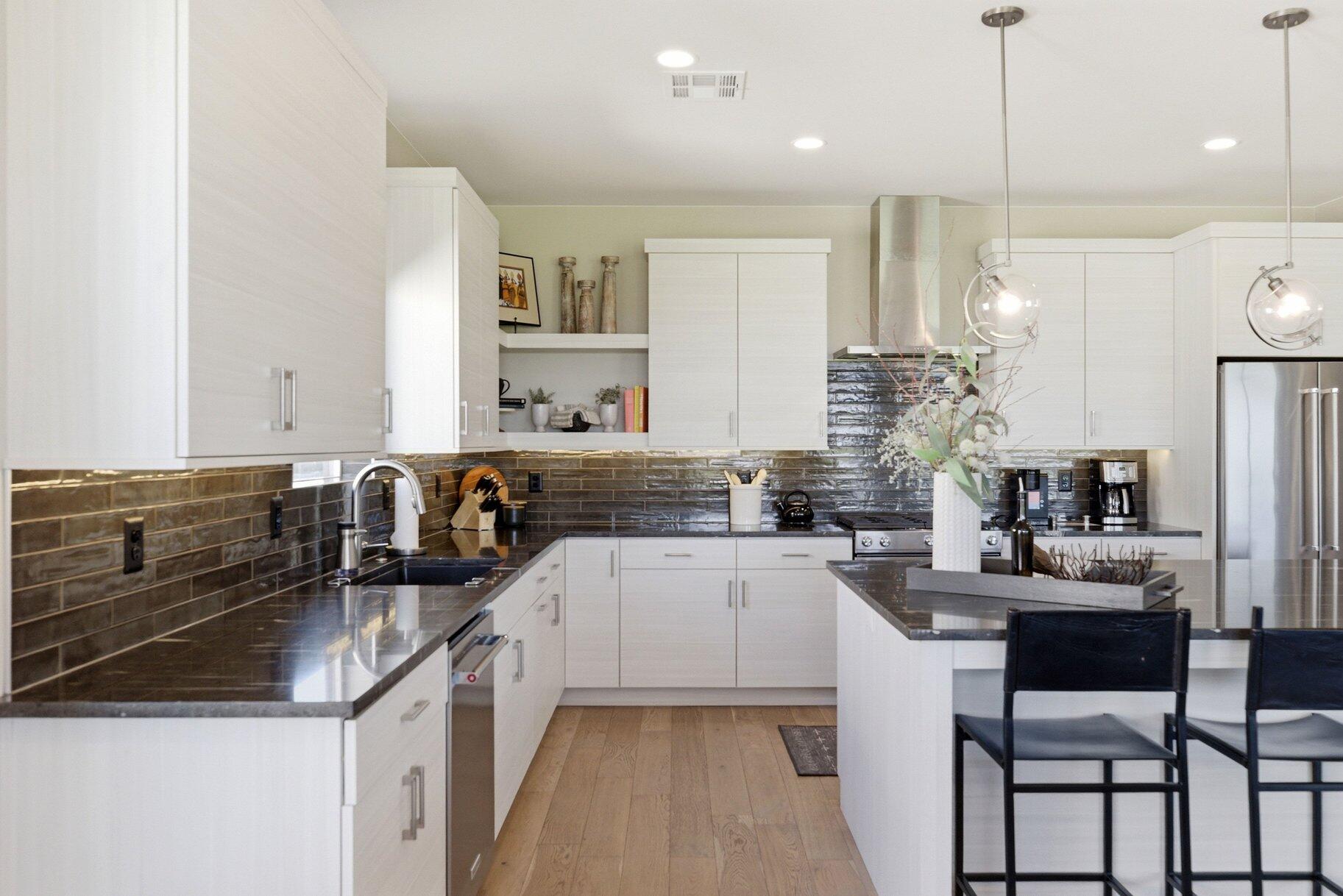 LEDGES OF SG ST GEORGE - Residential