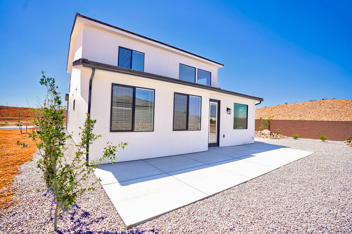 STRAWBERRY FIELDS ESTATES - Residential