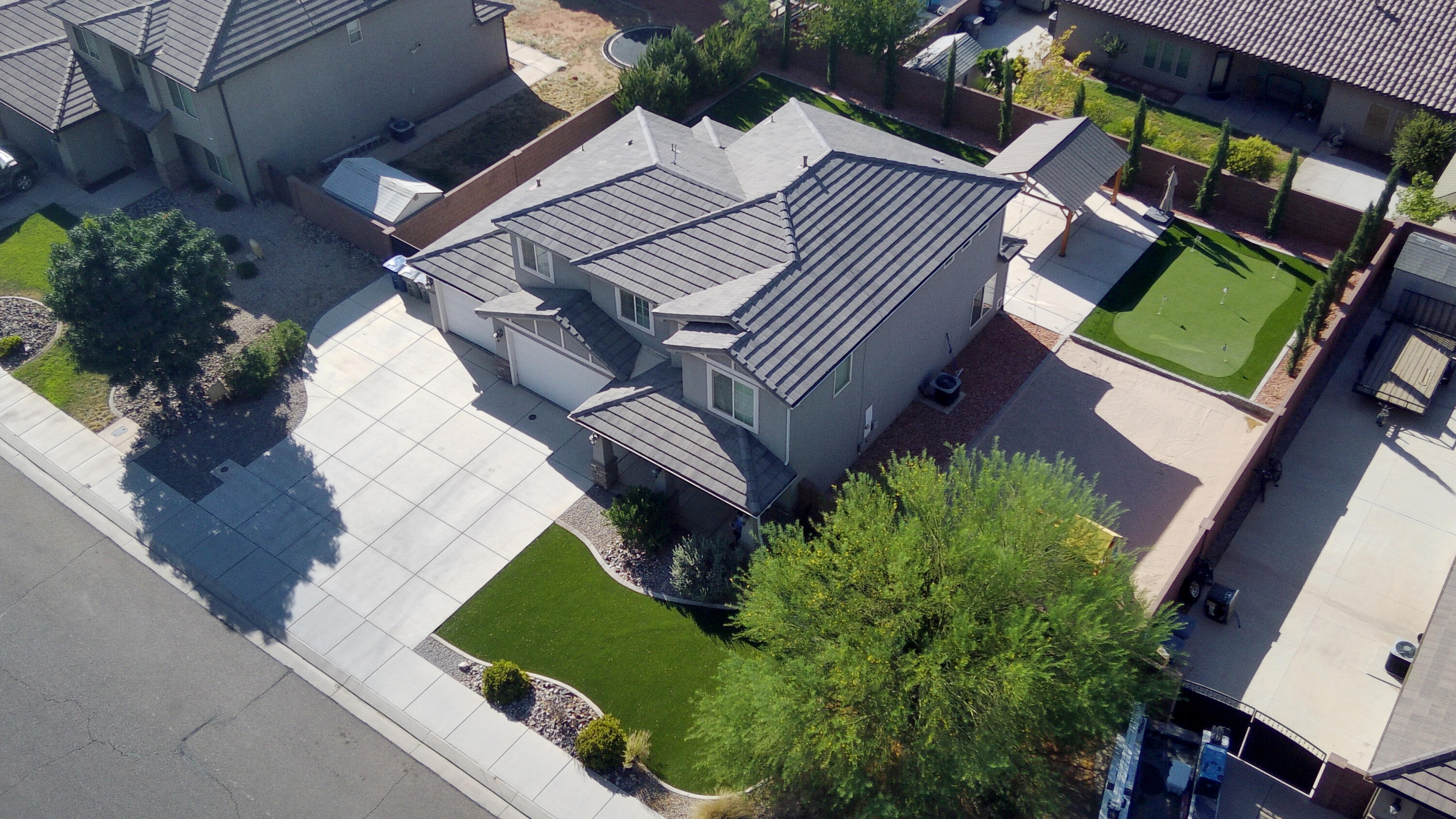 HAWTHORN ESTATES - Residential