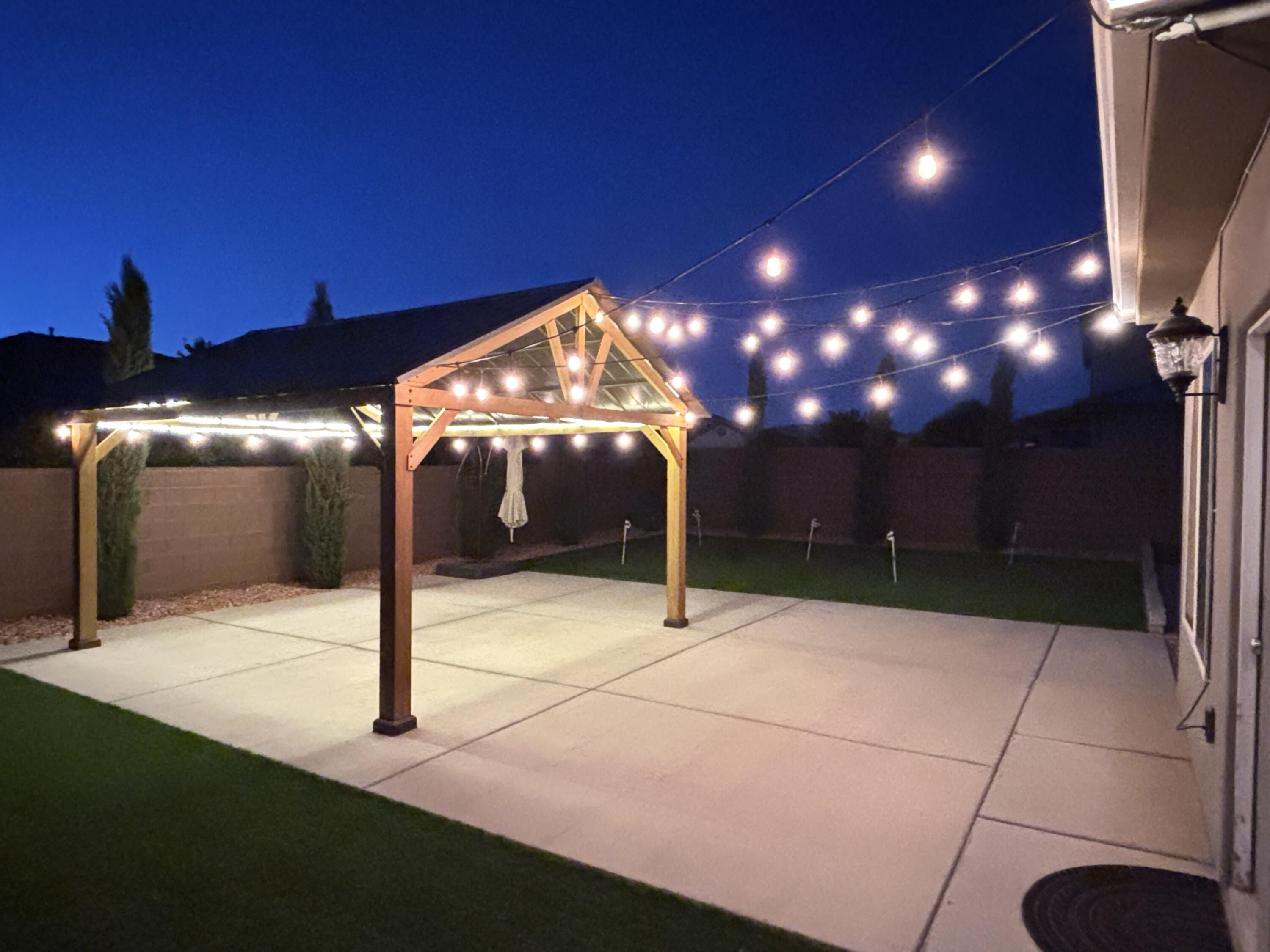 HAWTHORN ESTATES - Residential