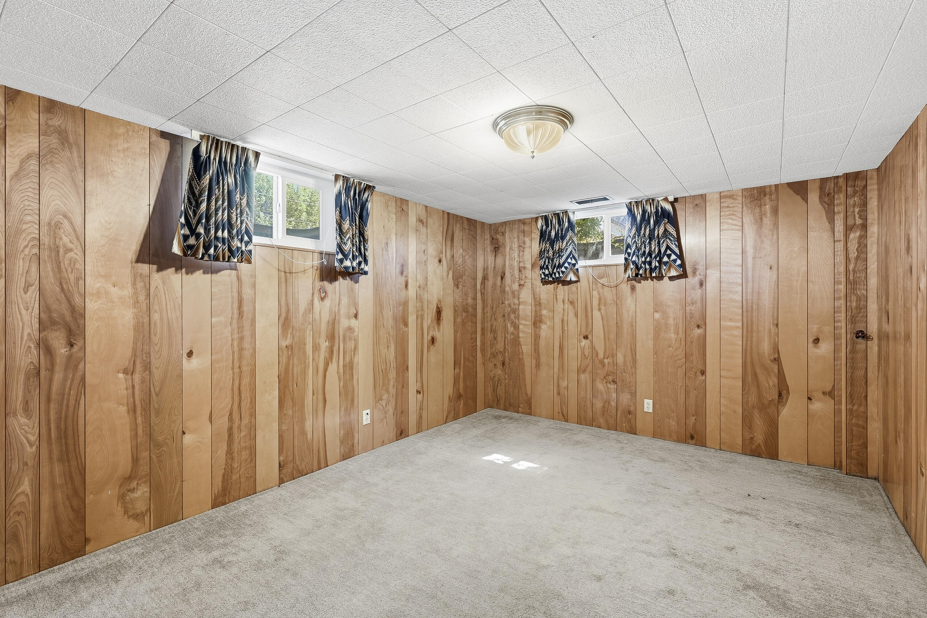 NOT AVAILABLE - Residential