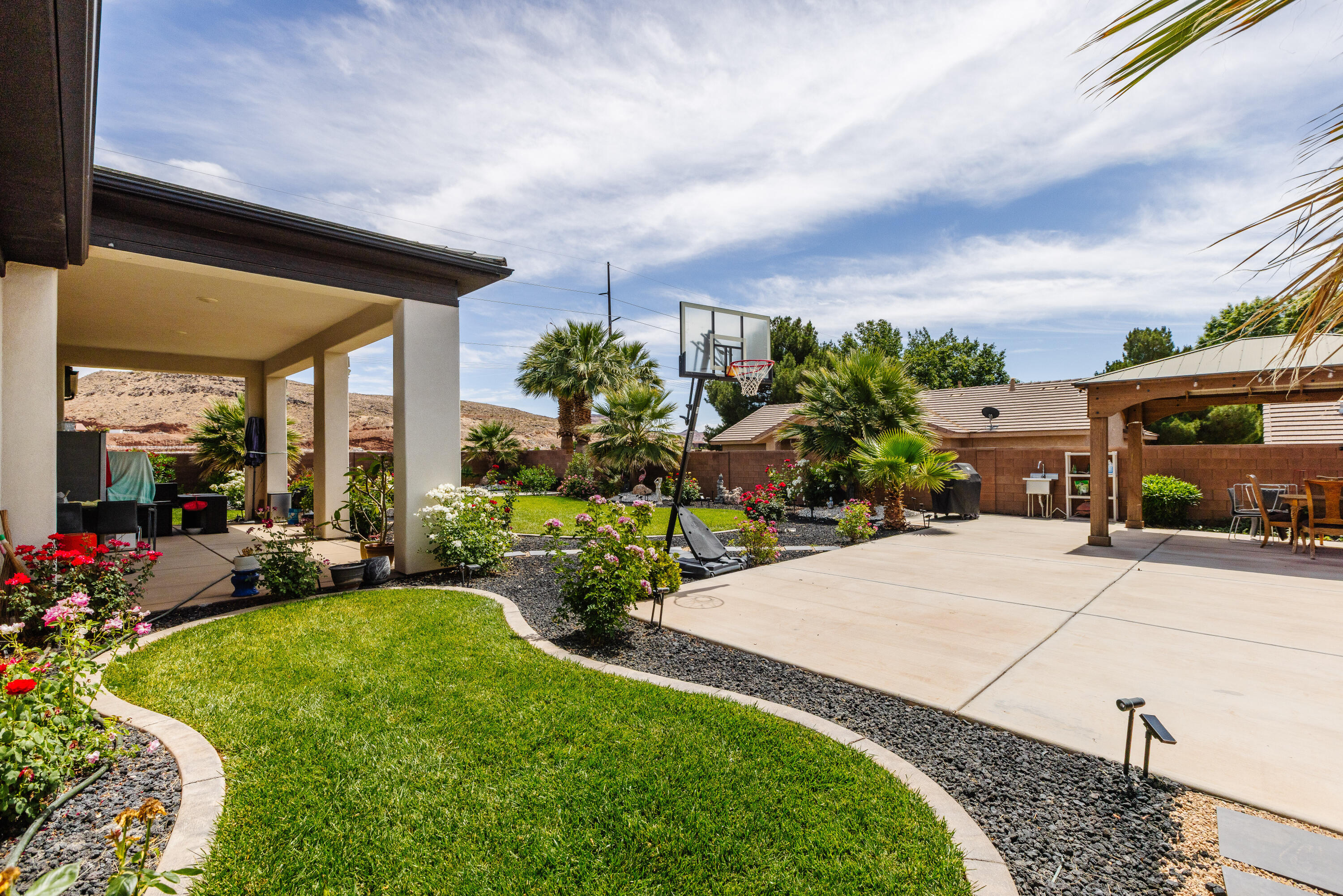 WHITWORTH ESTATES - Residential