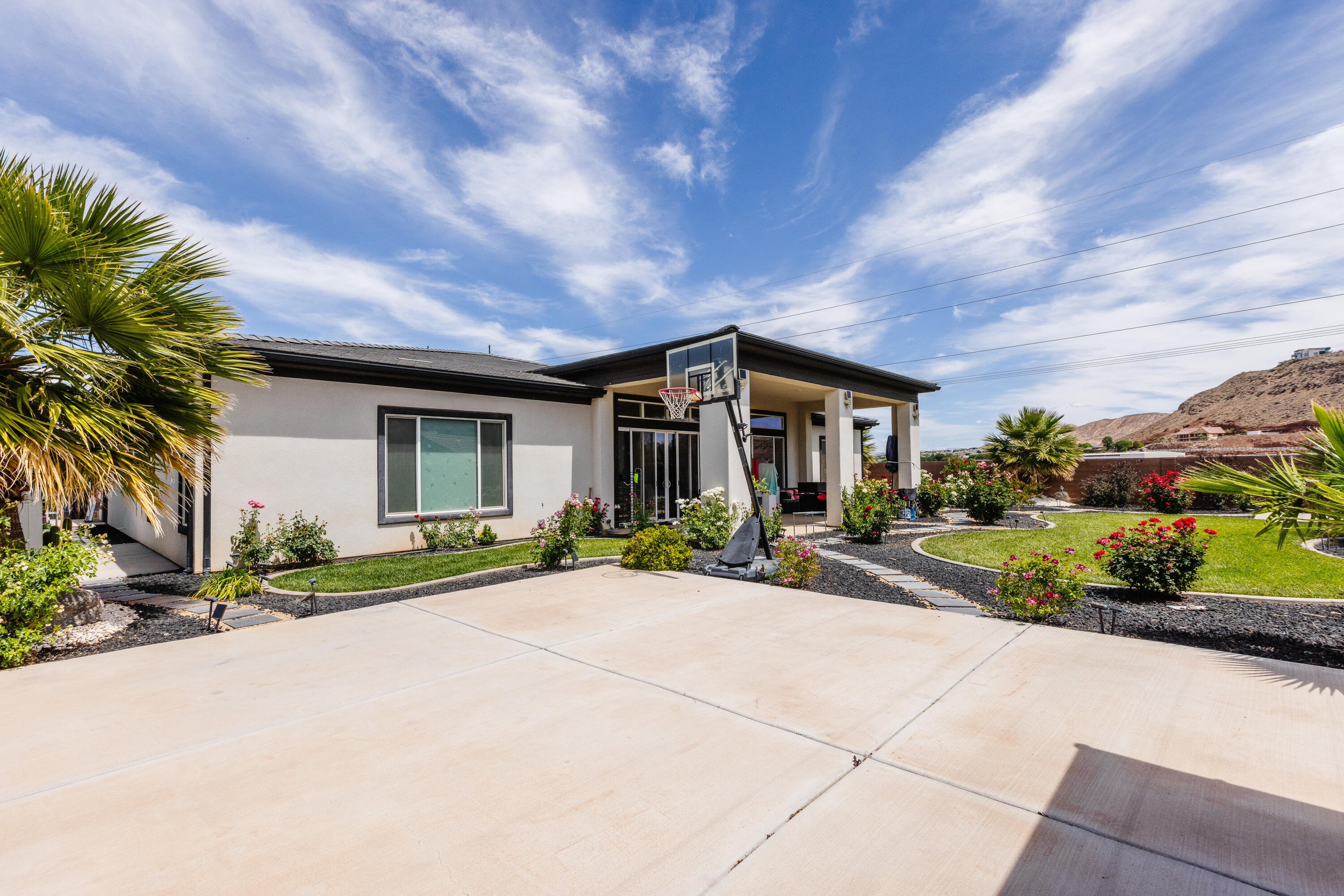 WHITWORTH ESTATES - Residential