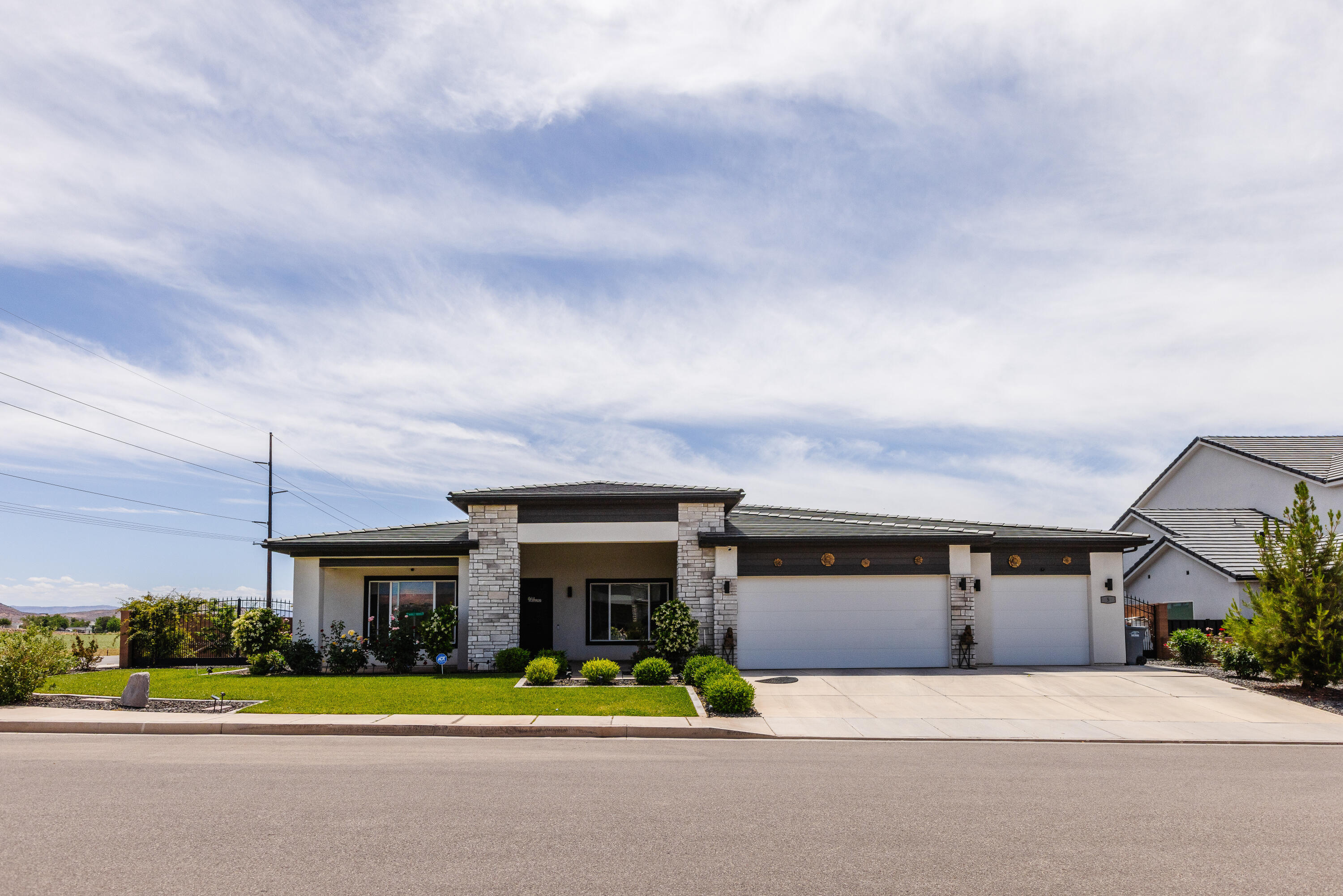WHITWORTH ESTATES - Residential