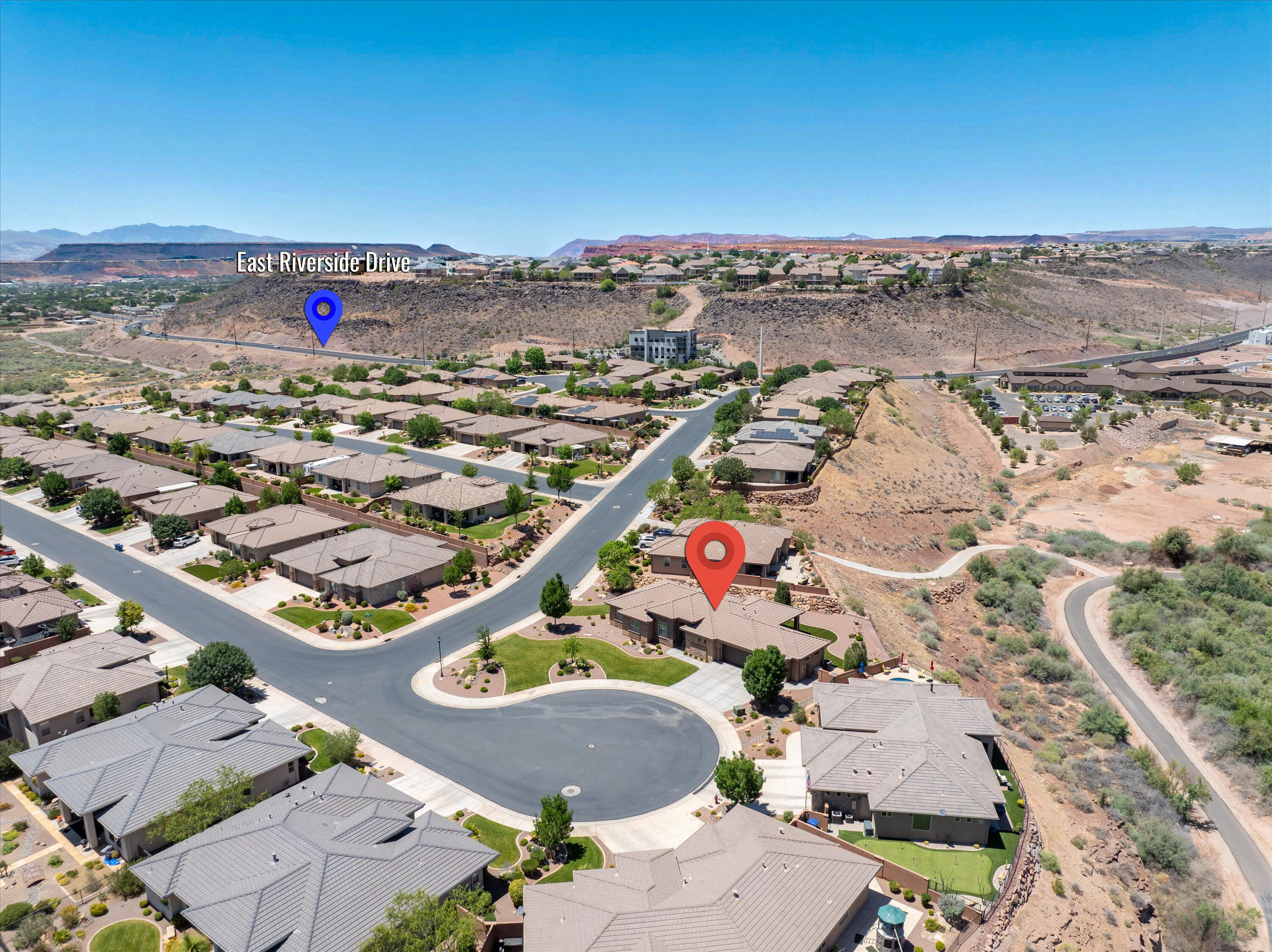 RIVERSIDE CLIFFS - Residential