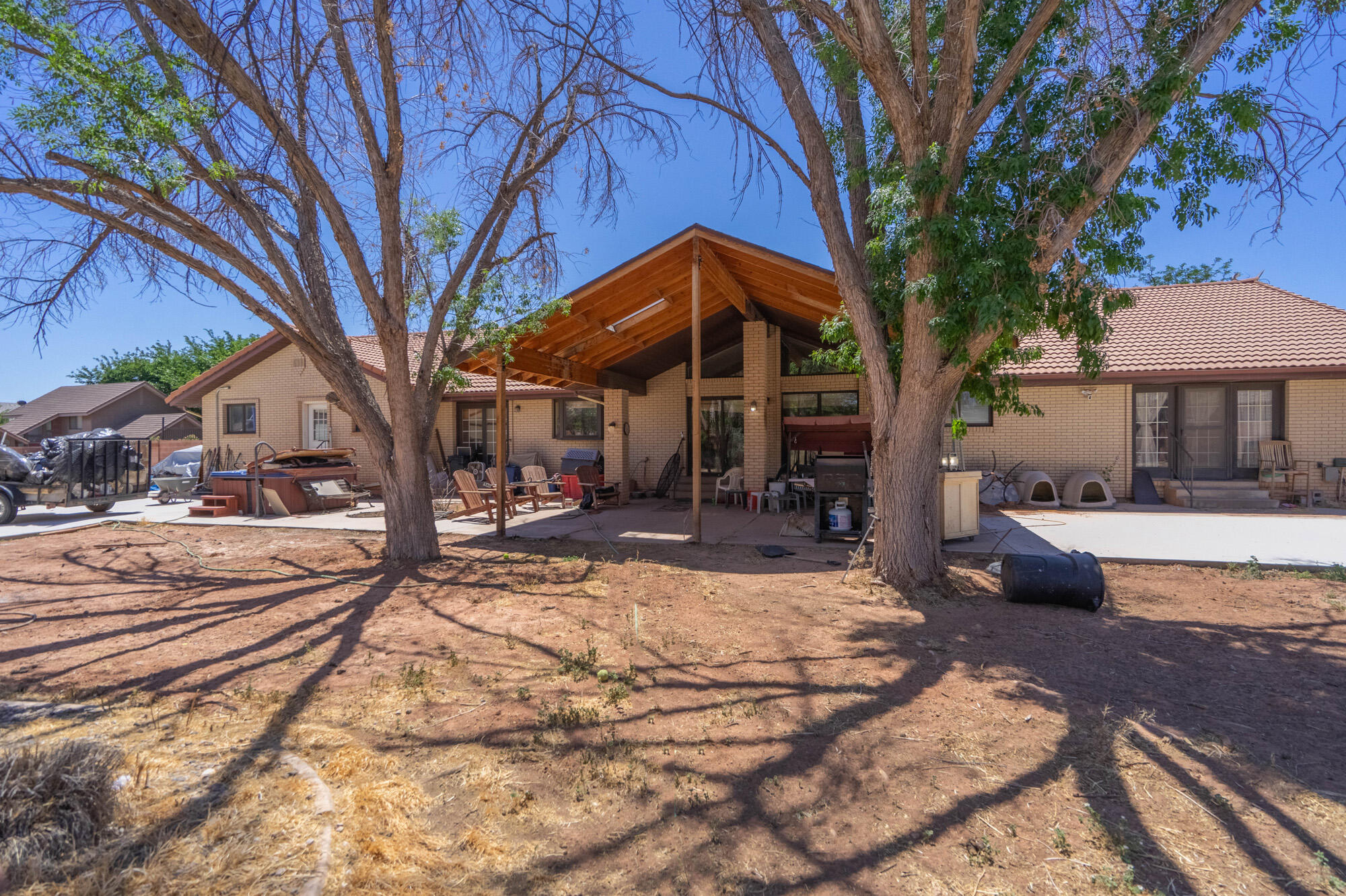 BLOOMINGTON GARDENS - Residential