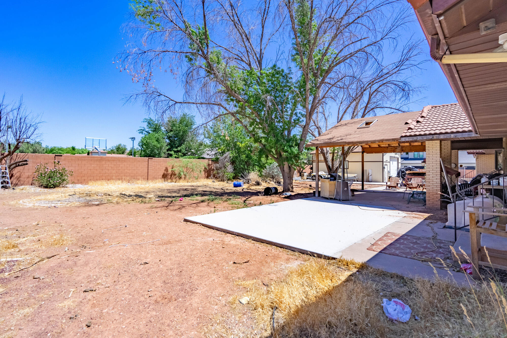 BLOOMINGTON GARDENS - Residential