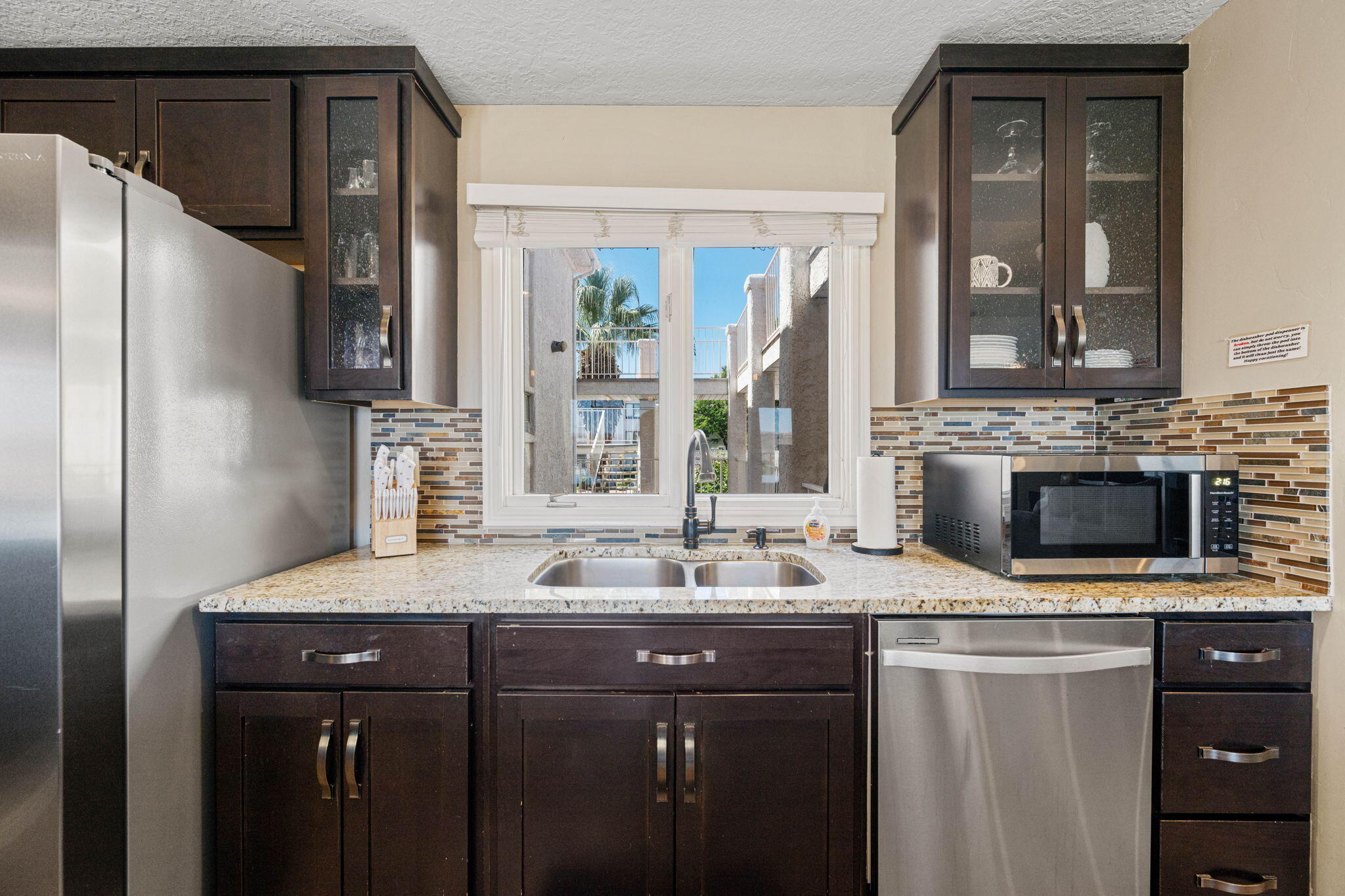 LAS PALMAS RESORT CONDOS - Residential