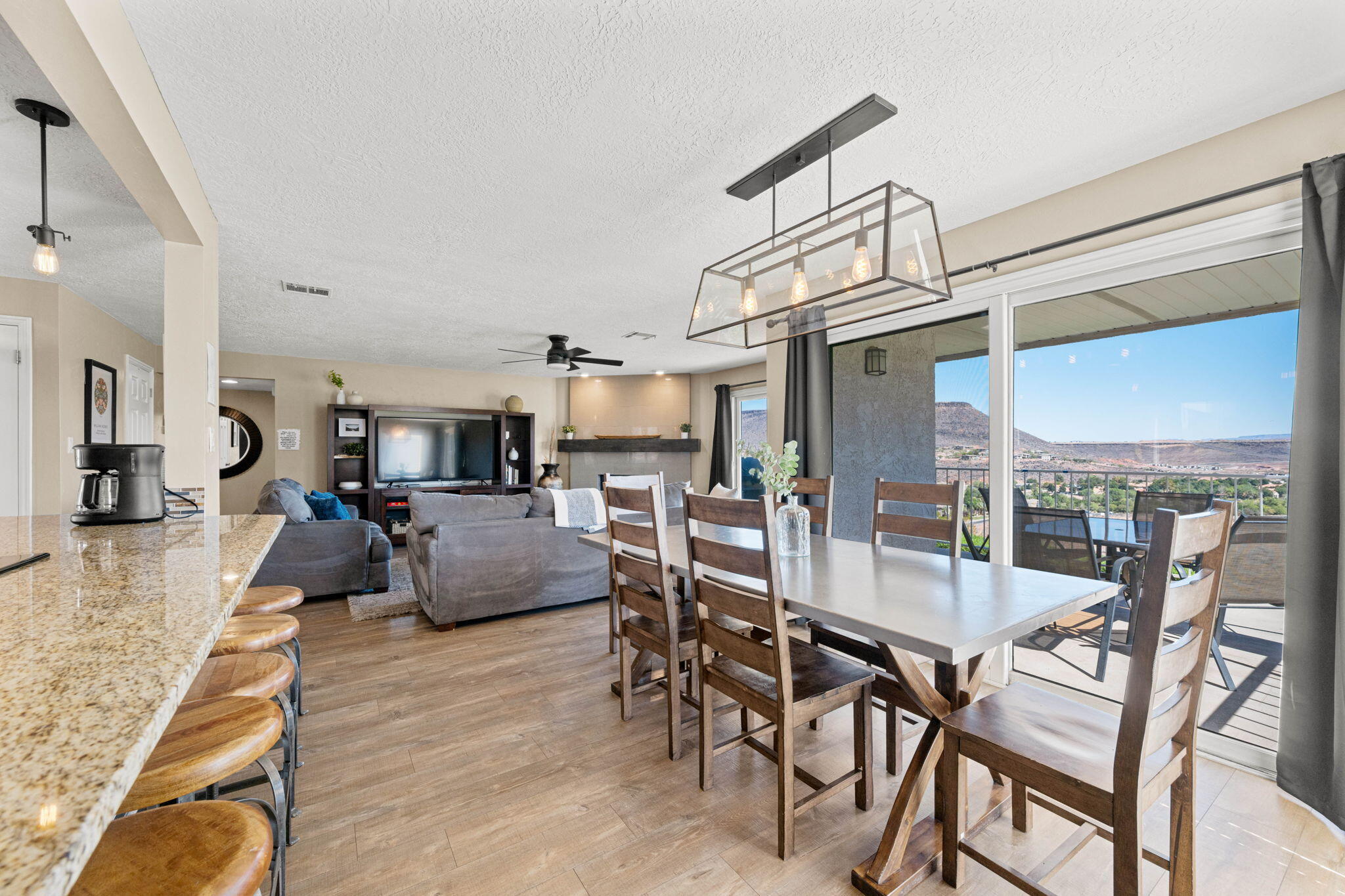 LAS PALMAS RESORT CONDOS - Residential