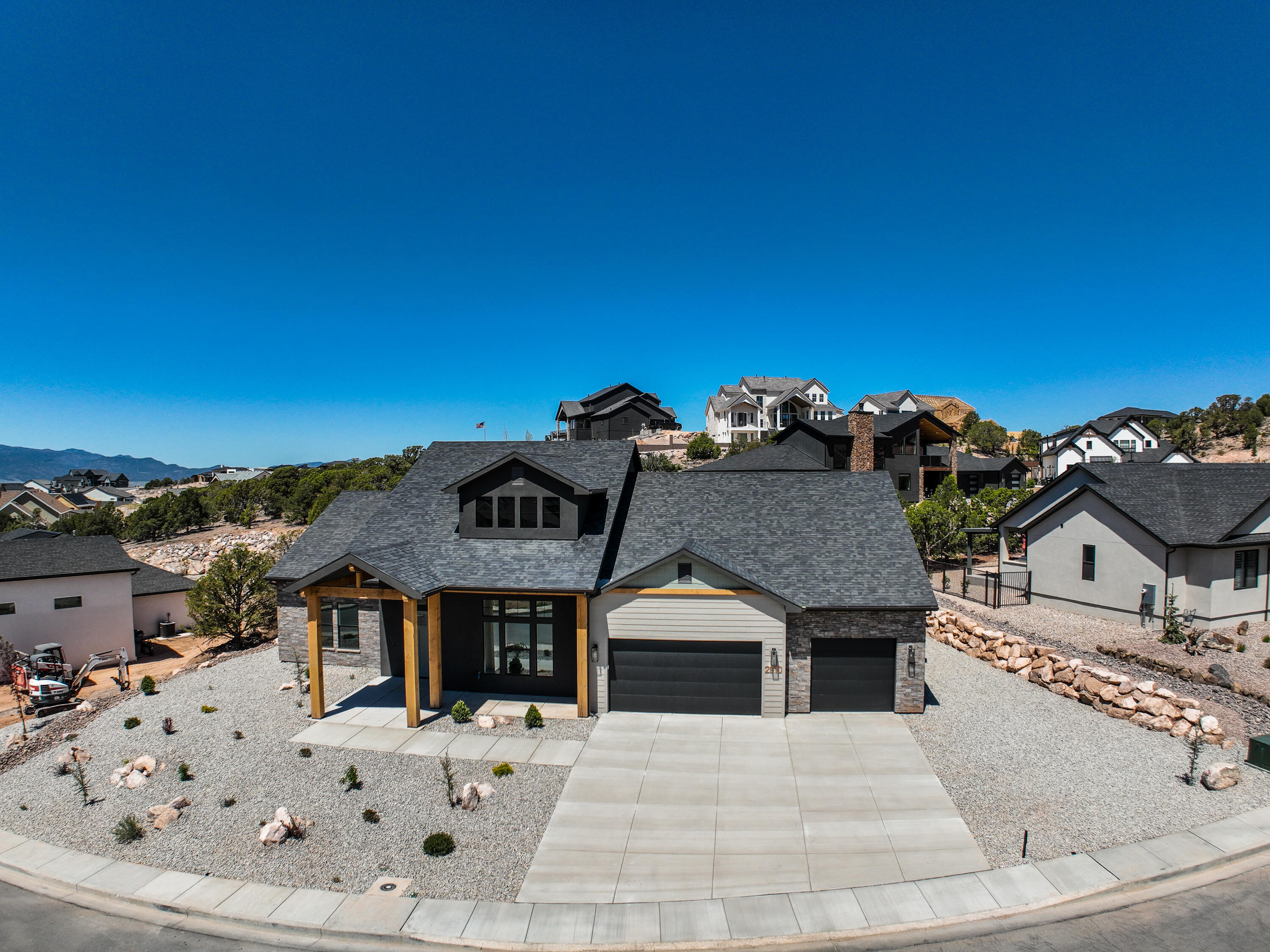 Brand new construction on Cedar City's west side with views and room to grow. Located at 2910 W. Rock Ridge Dr., this single-level home offers 4 bedrooms, 2.5 bathrooms, and a smart, open layout designed for modern living. Sitting on a .32-acre lot, there is plenty of space for a future shop, RV parking, landscaping, or outdoor entertaining. Construction on this home was just completed and is now ready for you to move in!
The home feature's all new appliances and today's most sought-after finishes, with upgrades planned for 2026 design trends. .
Enjoy the convenience of one-level living, wide-open views, and a quiet setting while still being close to town amenities.