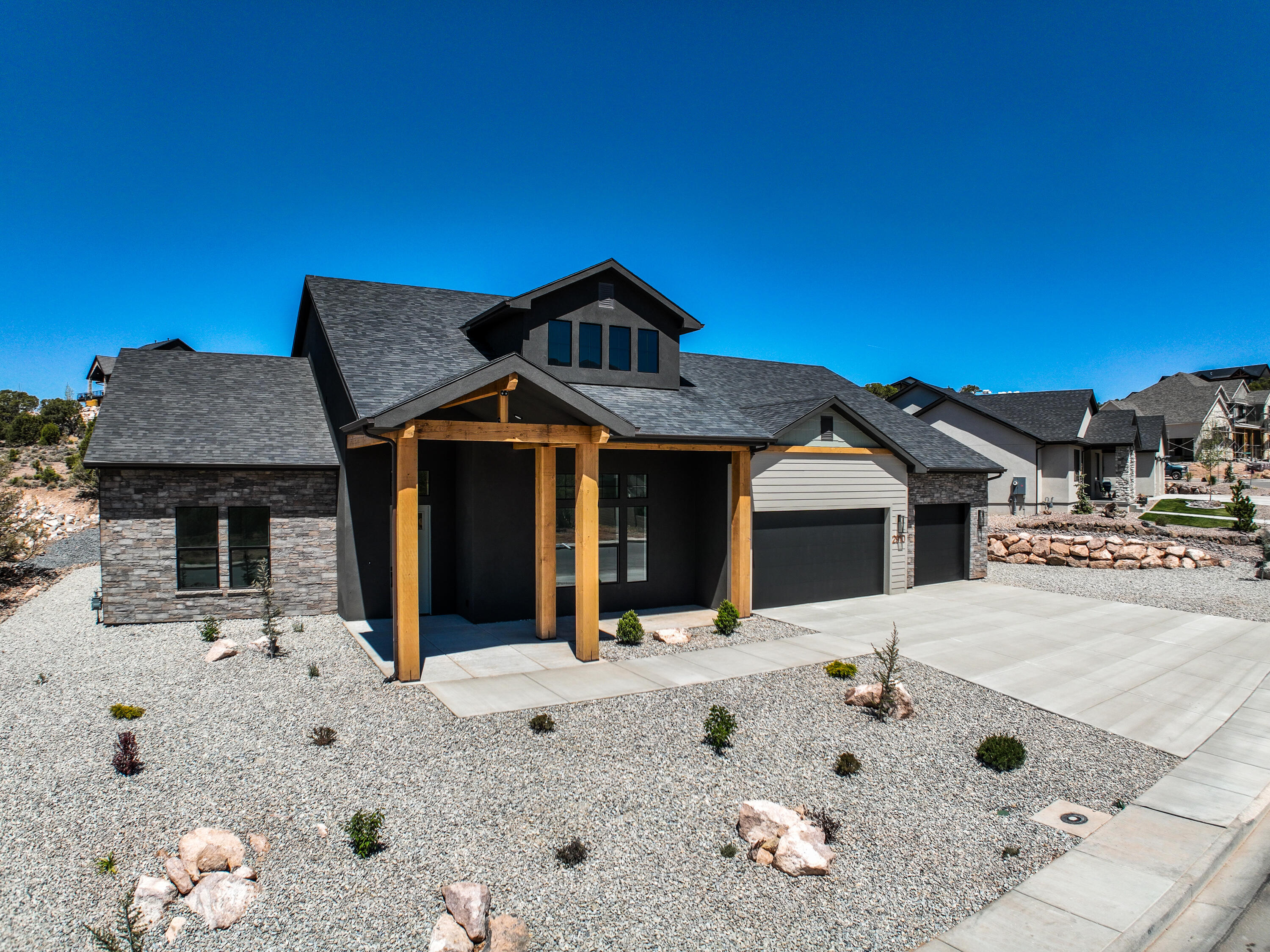 Brand new construction on Cedar City's west side with views and room to grow. Located at 2910 W. Rock Ridge Dr., this single-level home offers 4 bedrooms, 2.5 bathrooms, and a smart, open layout designed for modern living. Sitting on a .32-acre lot, there is plenty of space for a future shop, RV parking, landscaping, or outdoor entertaining. Construction on this home was just completed and is now ready for you to move in!
The home feature's all new appliances and today's most sought-after finishes, with upgrades planned for 2026 design trends. .
Enjoy the convenience of one-level living, wide-open views, and a quiet setting while still being close to town amenities.