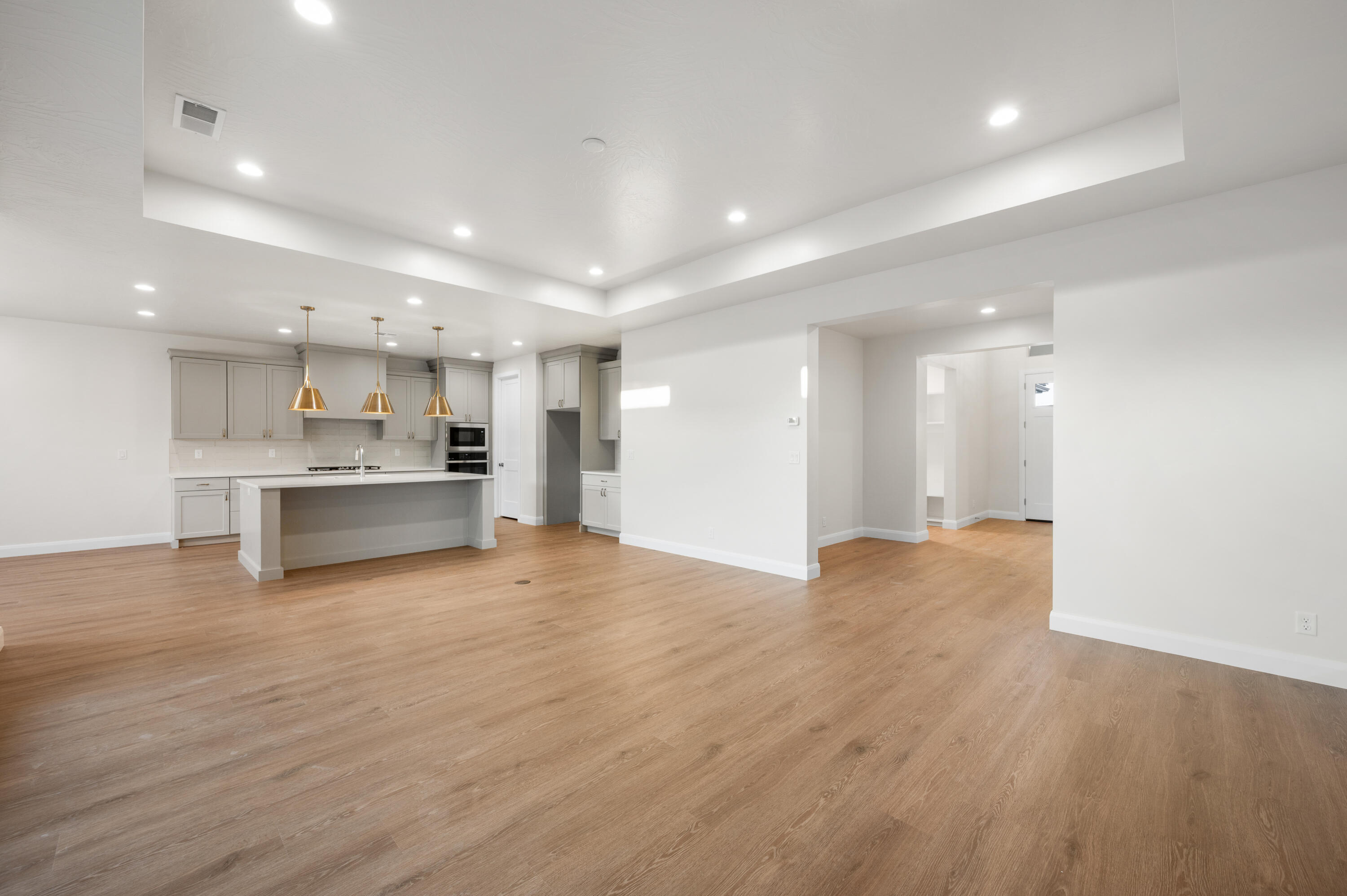 SOLIS AT CORAL CANYON - Residential