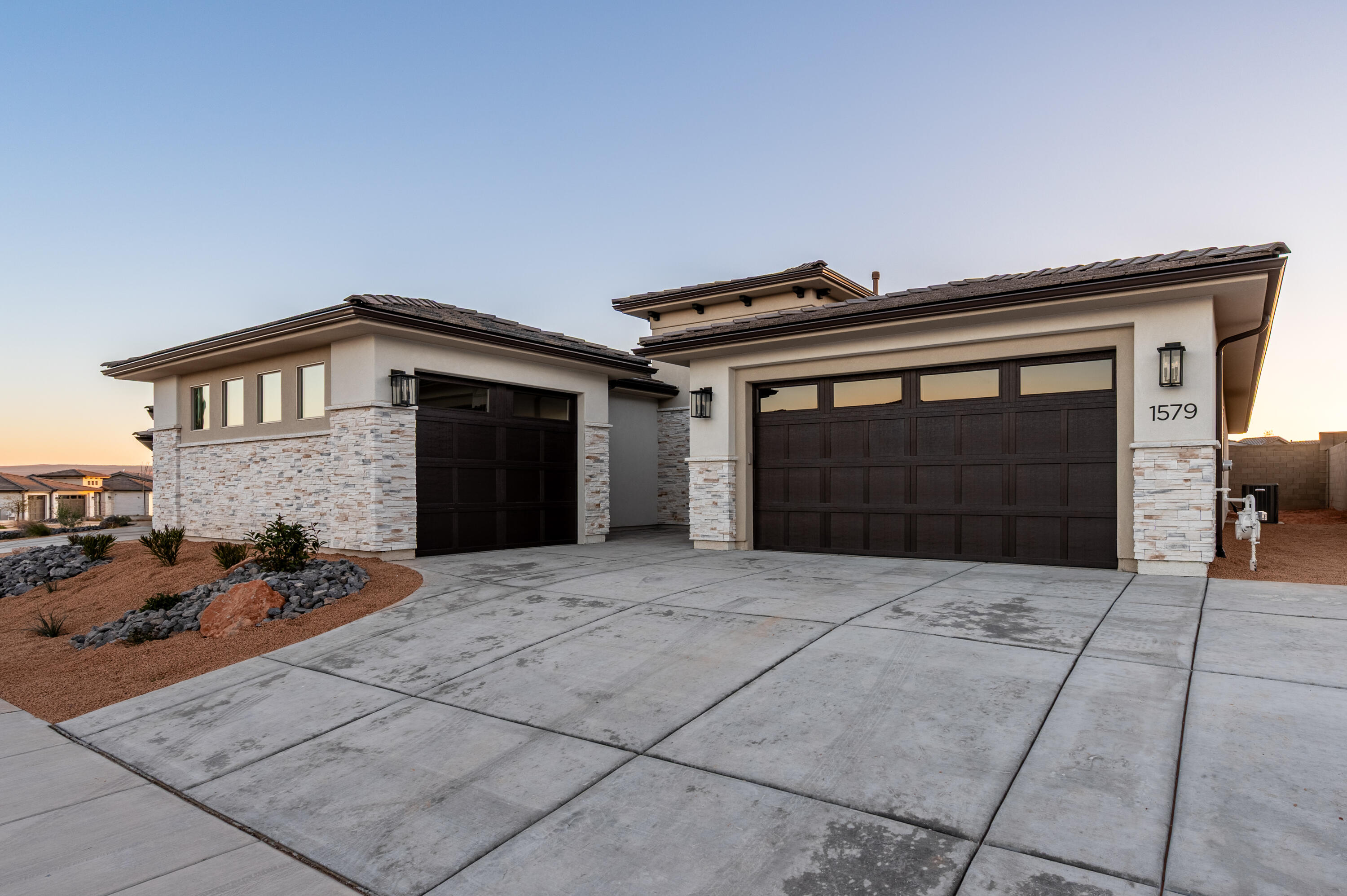 SOLIS AT CORAL CANYON - Residential