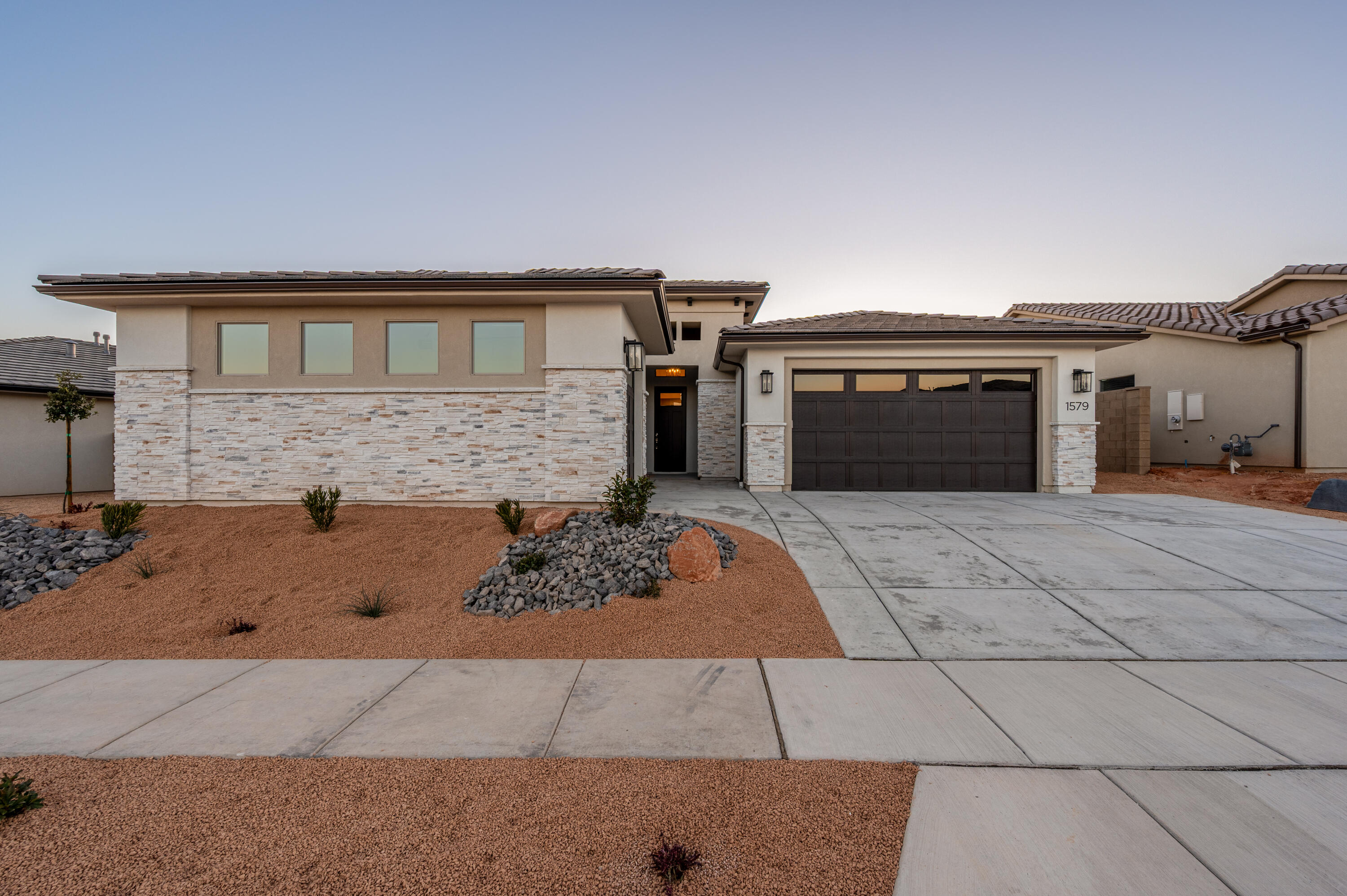 SOLIS AT CORAL CANYON - Residential