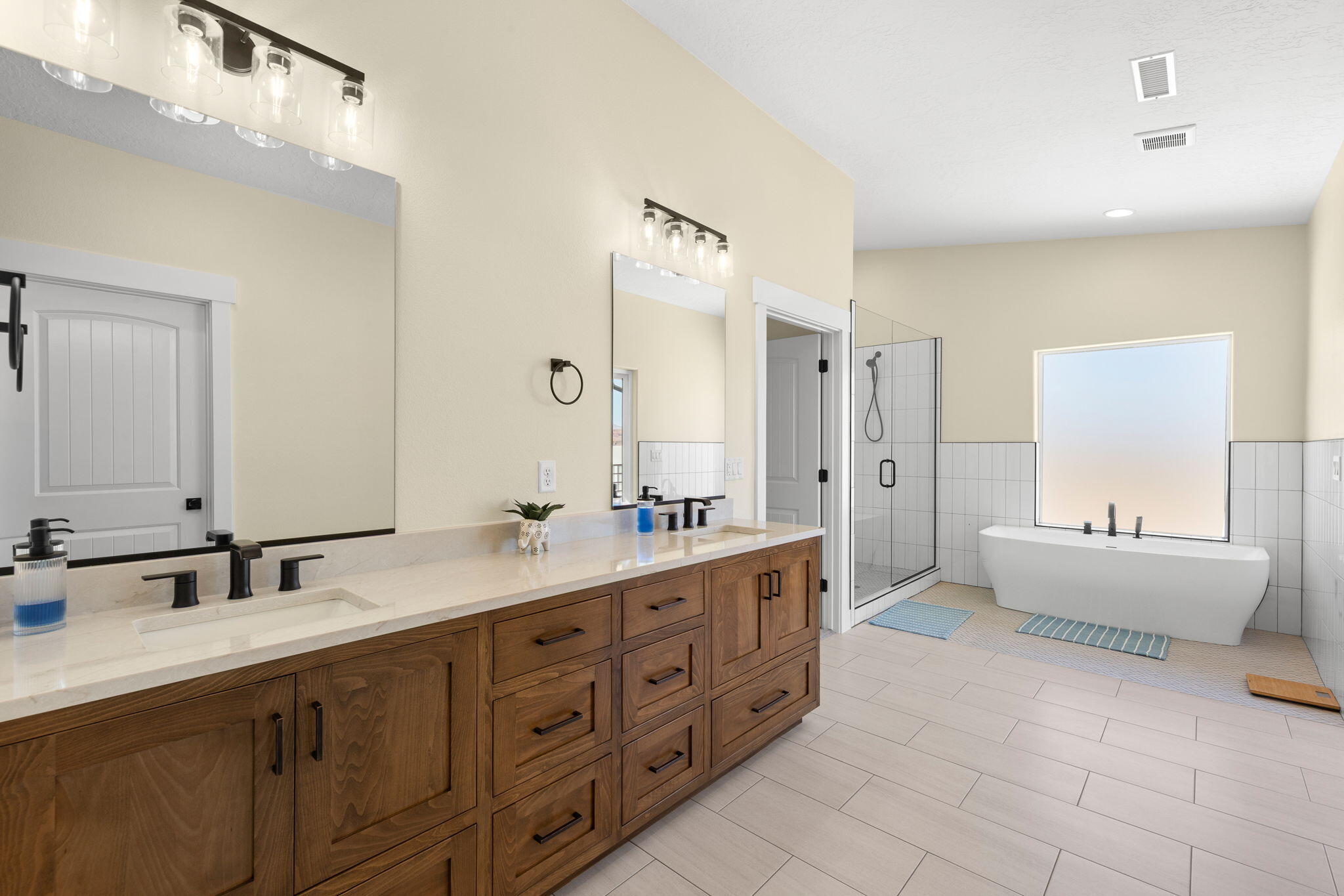 WASHINGTON TOWNSITE - Residential