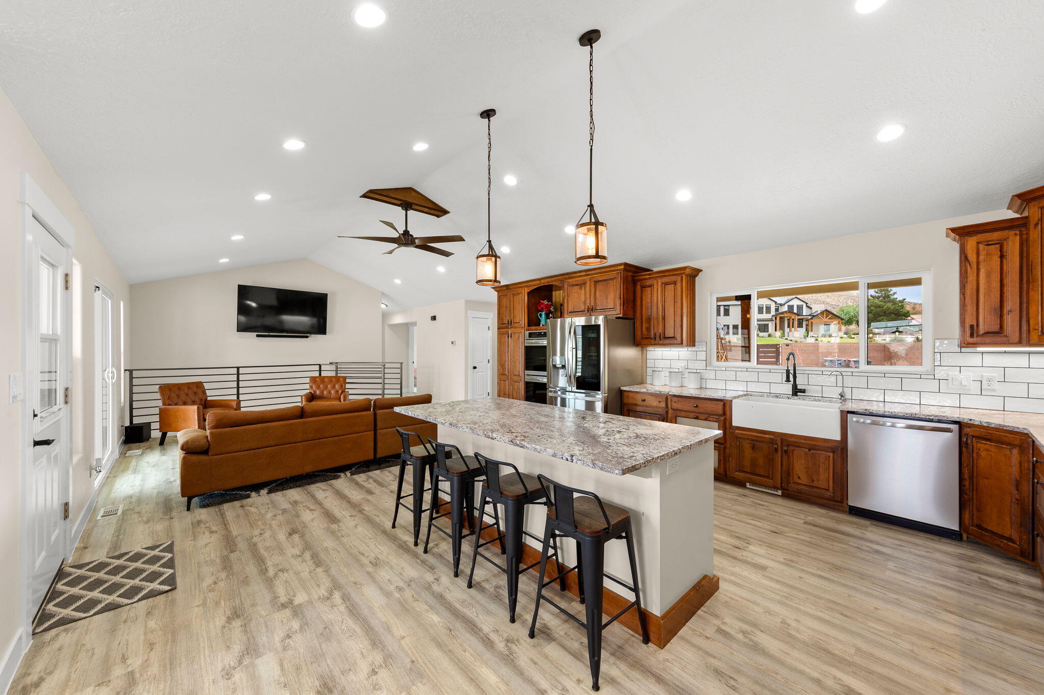 WASHINGTON TOWNSITE - Residential
