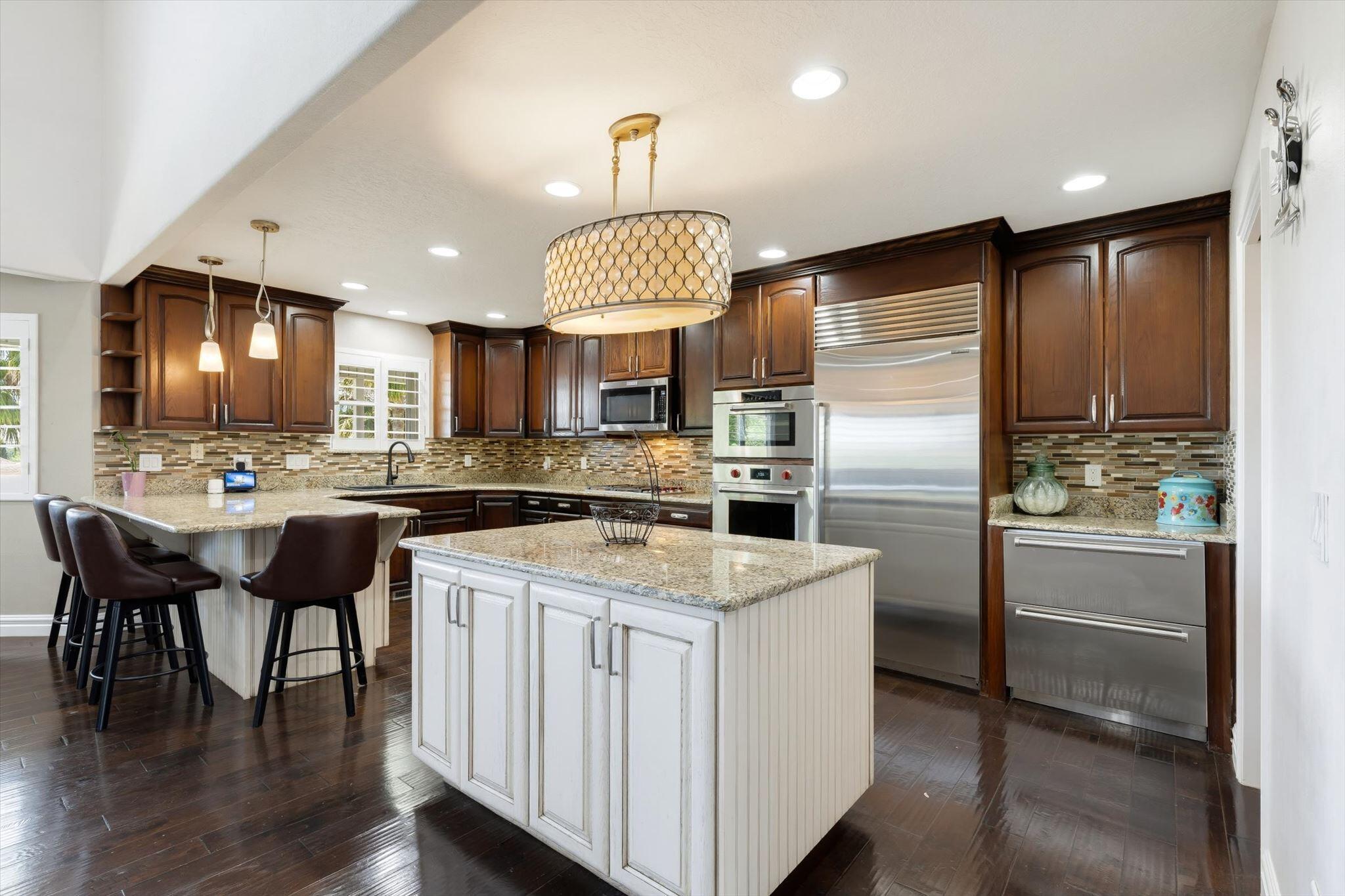 CANYON TERRACE ESTATES - Residential