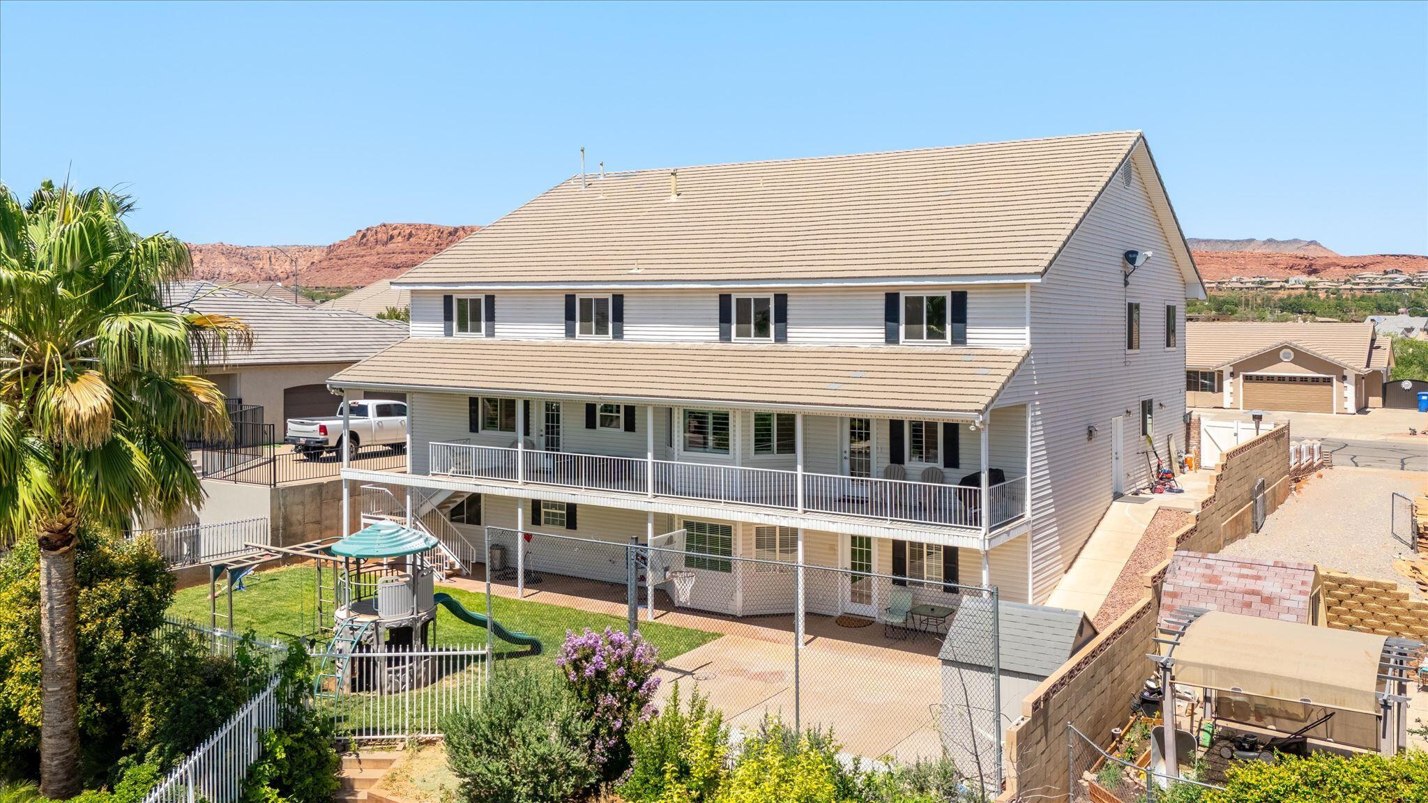 CANYON TERRACE ESTATES - Residential