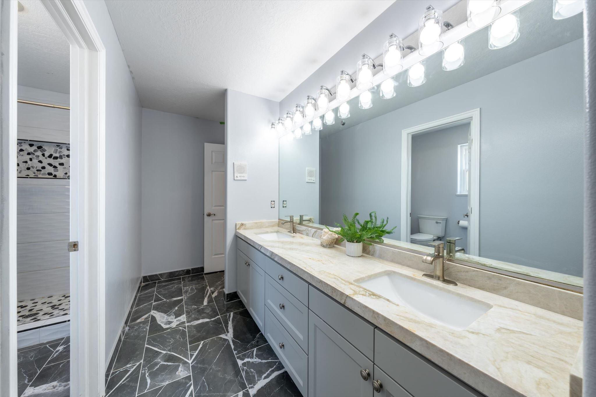 CANYON TERRACE ESTATES - Residential