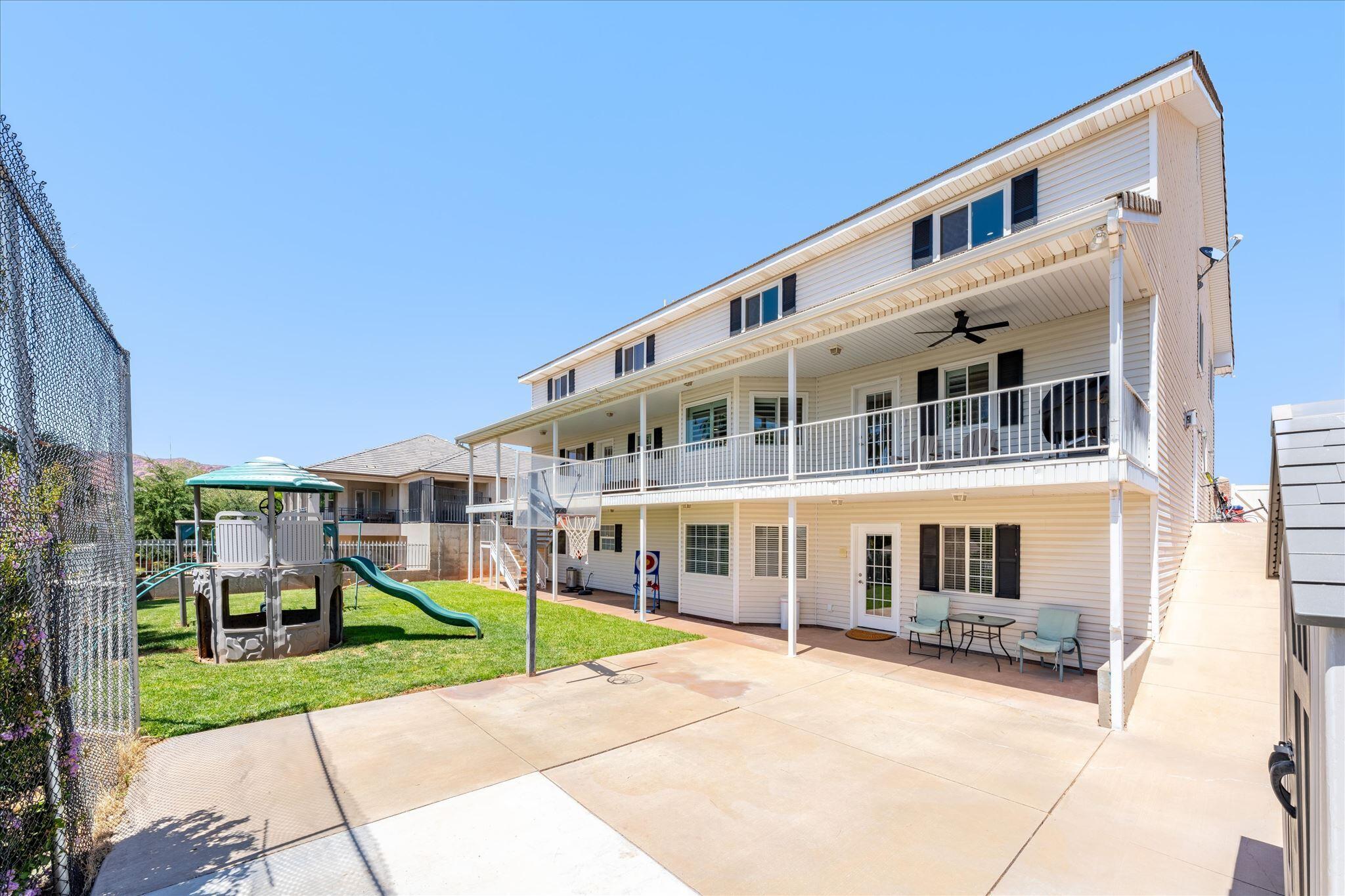 CANYON TERRACE ESTATES - Residential