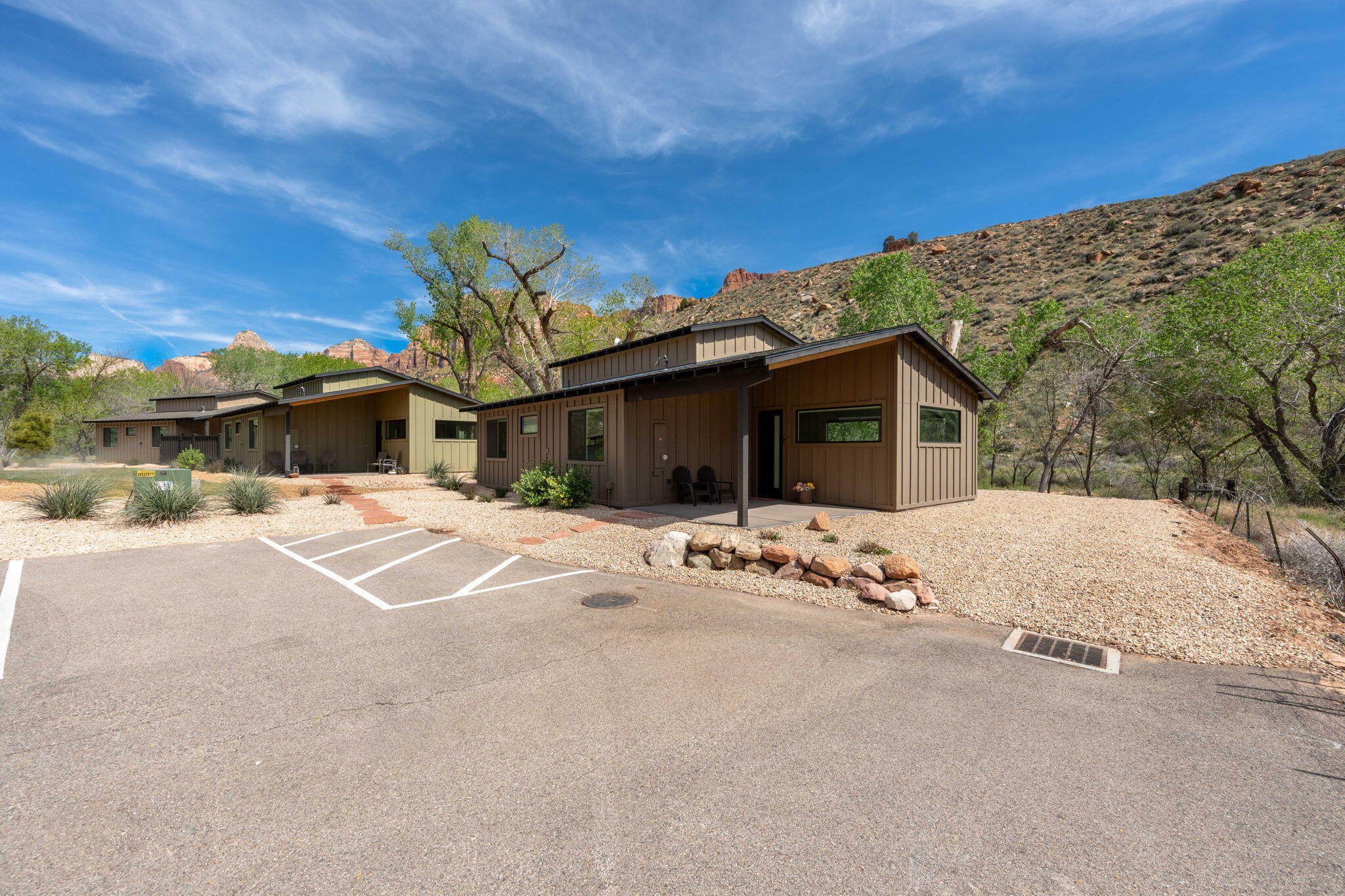 CANYON COTTONWOODS - Residential