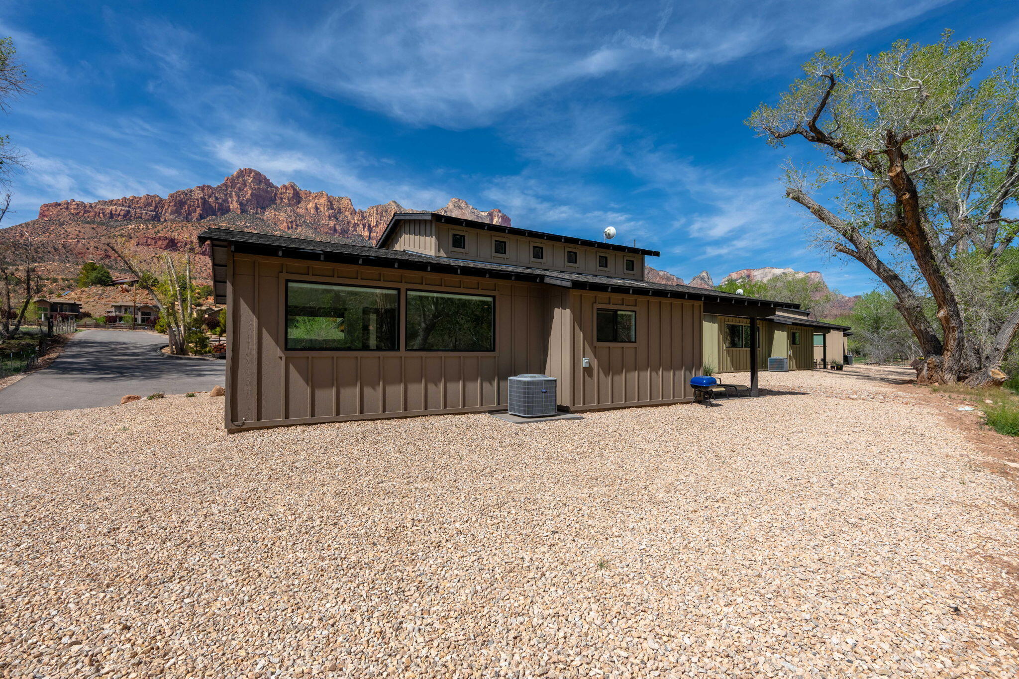 CANYON COTTONWOODS - Residential