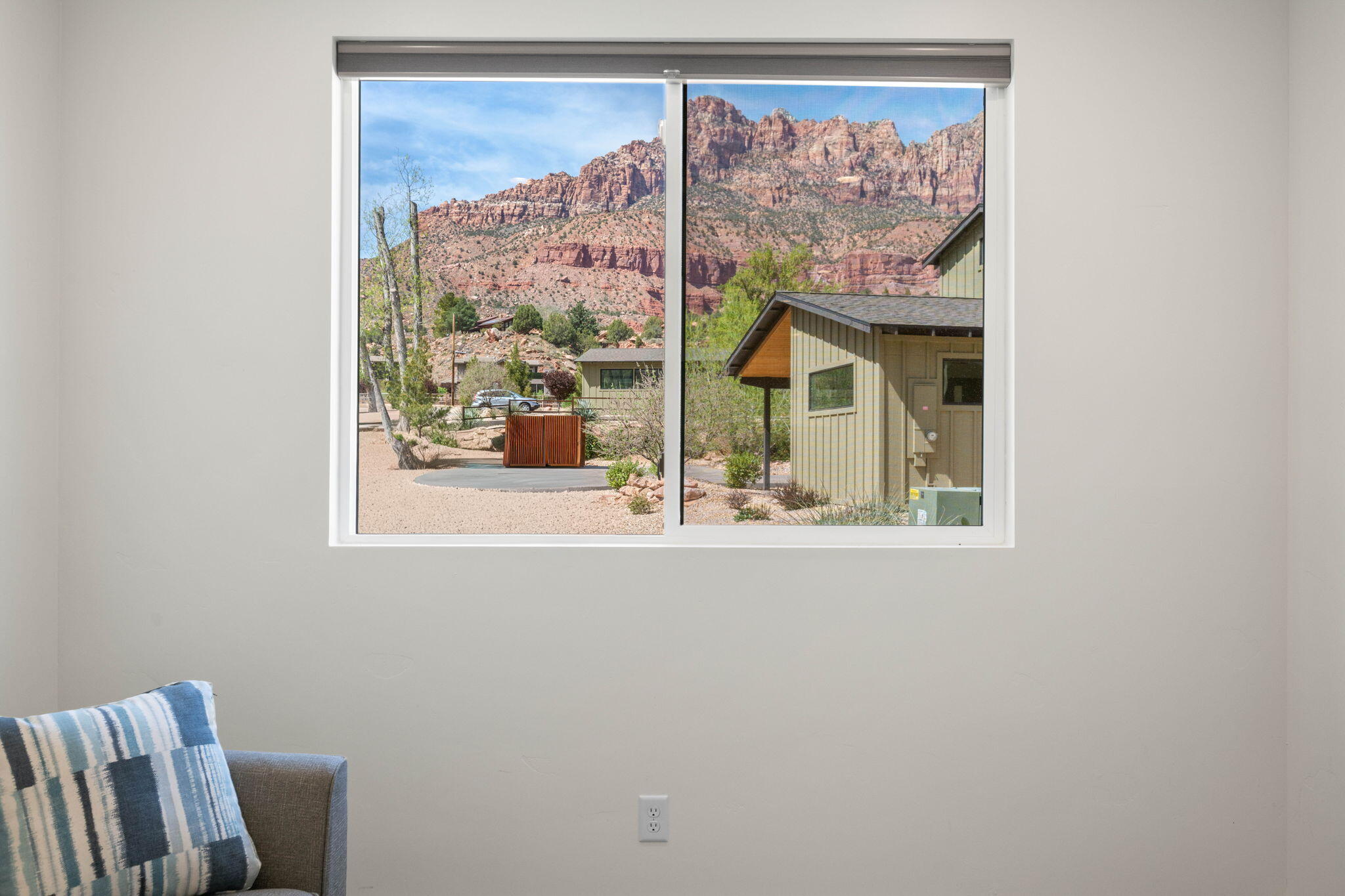 CANYON COTTONWOODS - Residential