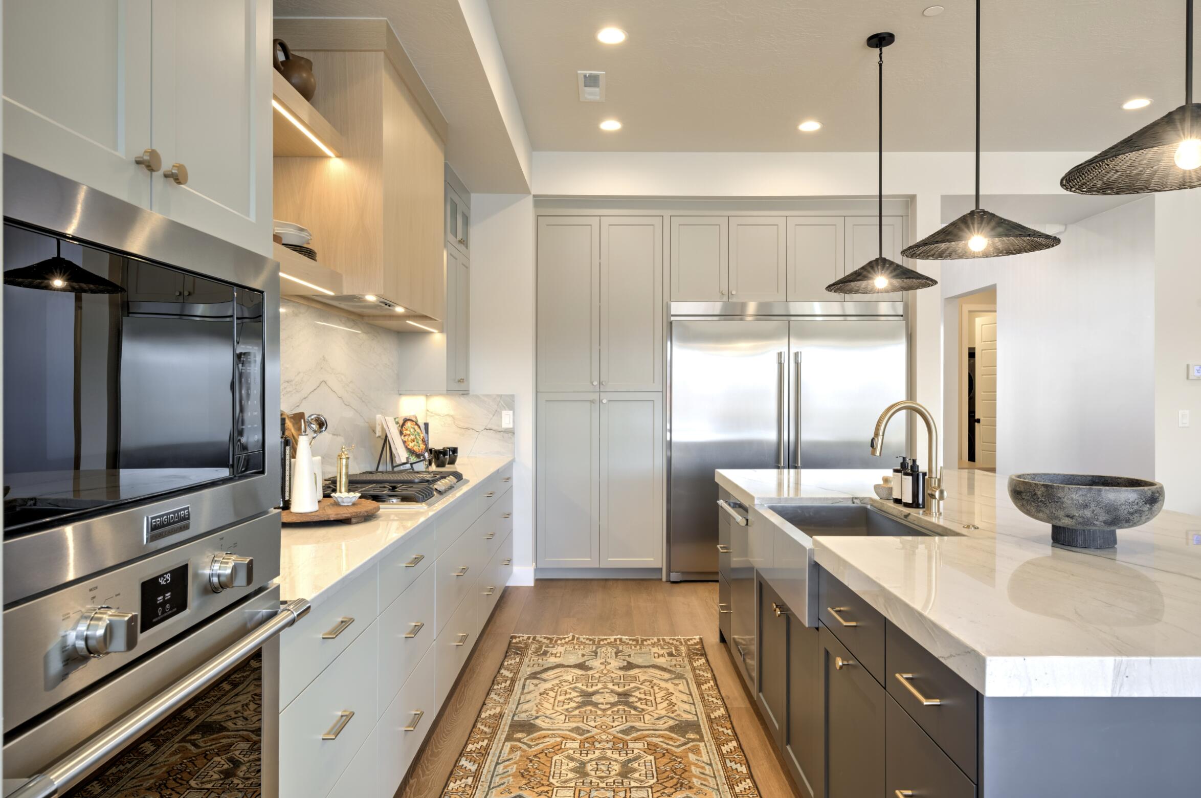 ISLAND AT CORAL CANYON - Residential