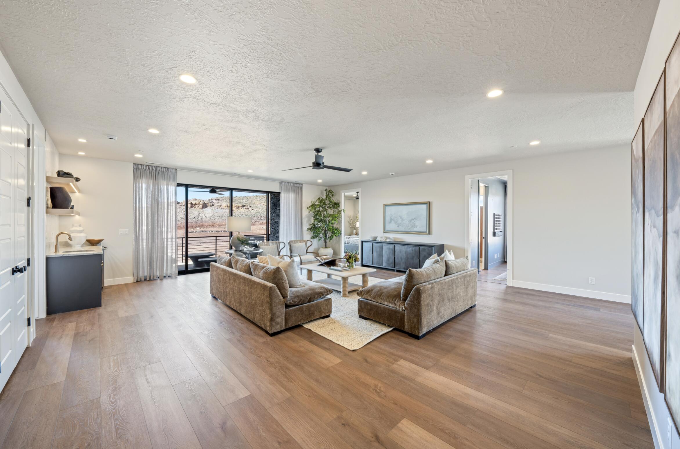 ISLAND AT CORAL CANYON - Residential